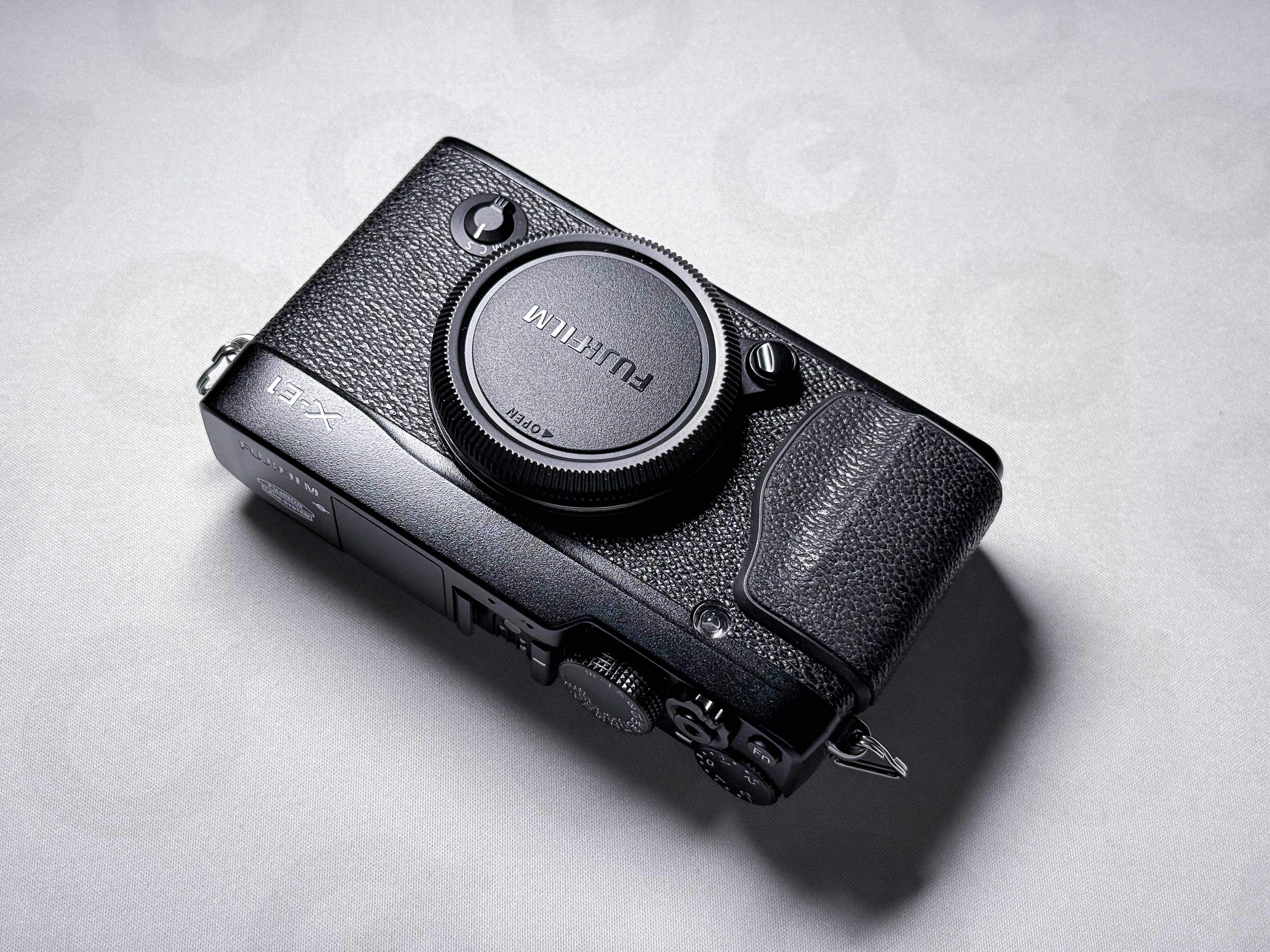 Corpo macchina fotografica mirrorless Fujifilm X-E1 - Garanzia di 1 anno, eccellente Fuji XE