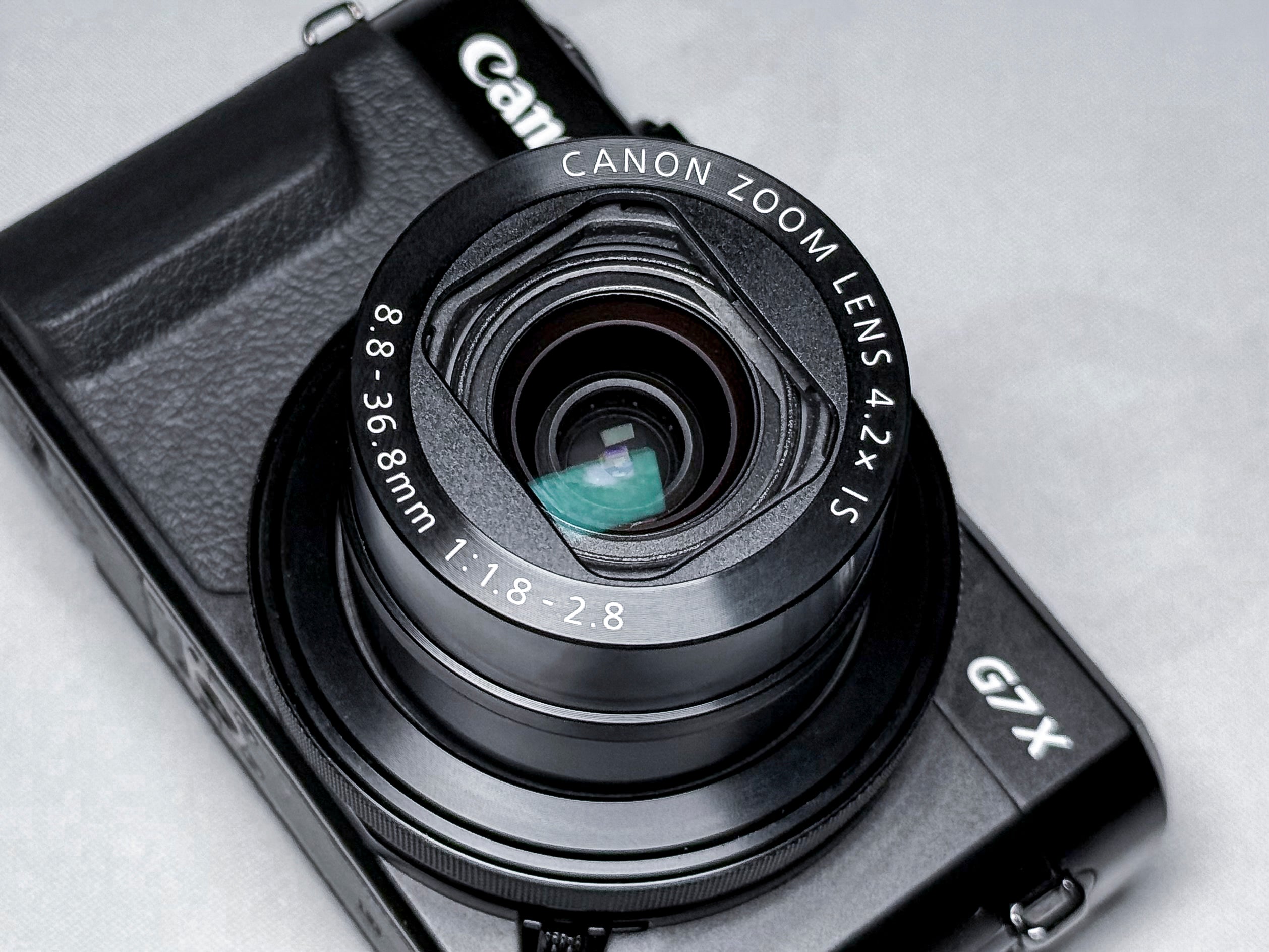 Canon Powershot G7X Mark ii 2 Compact Camera - 1 Year Warranty, Mint As New