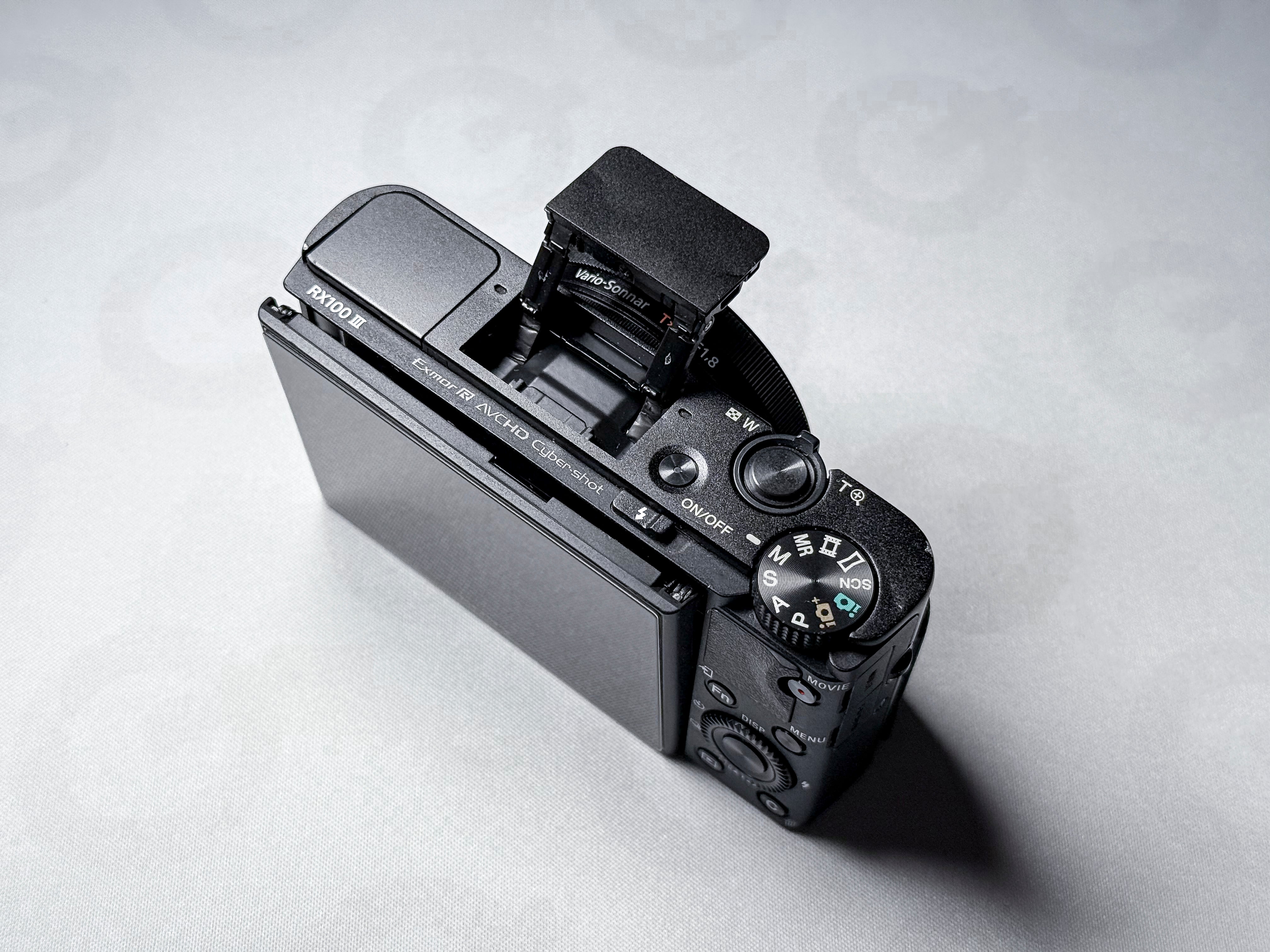 Sony RX100 III Mark 3 Cyber-shot 20,1 Mpx - 1 Year Warranty, Read RX 100 M3