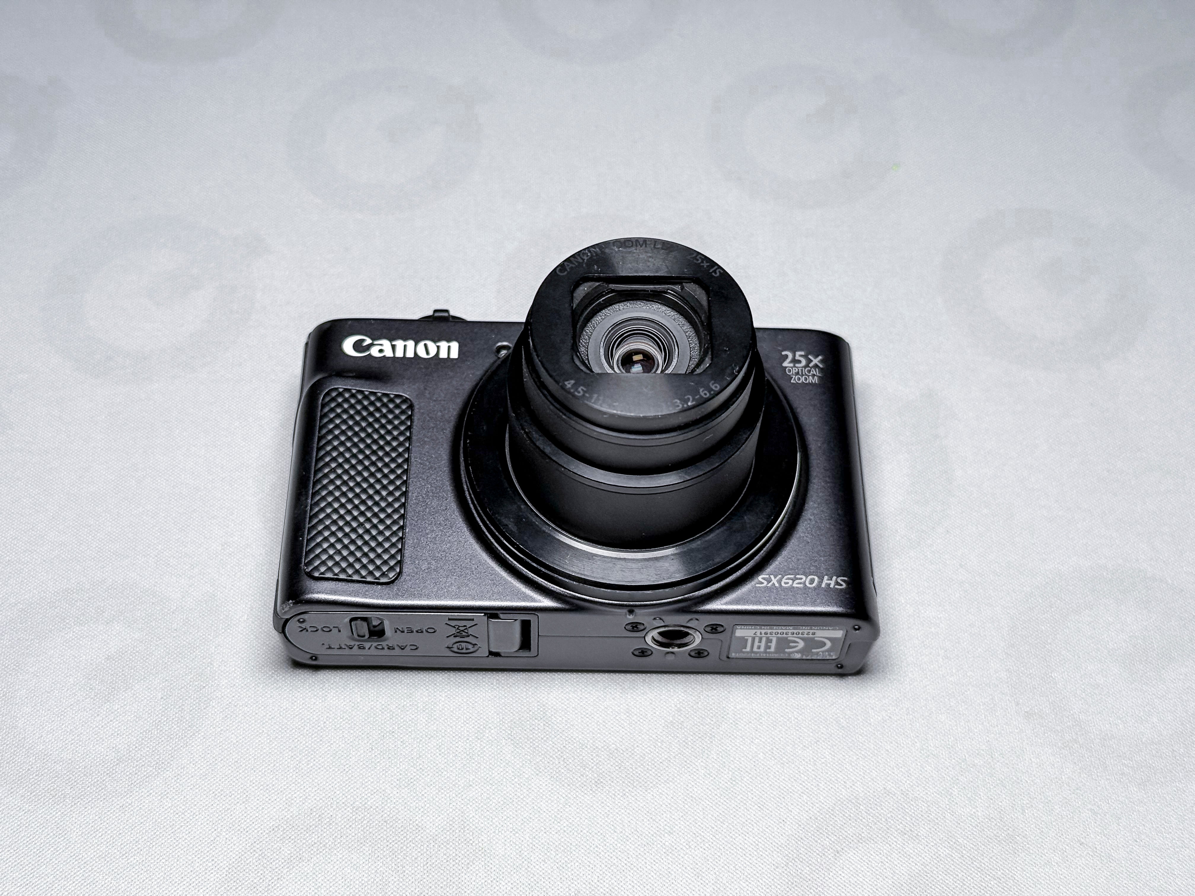 Canon SX620 HS 25x Zoom Compact Camera - 1 Year Warranty, Excellent
