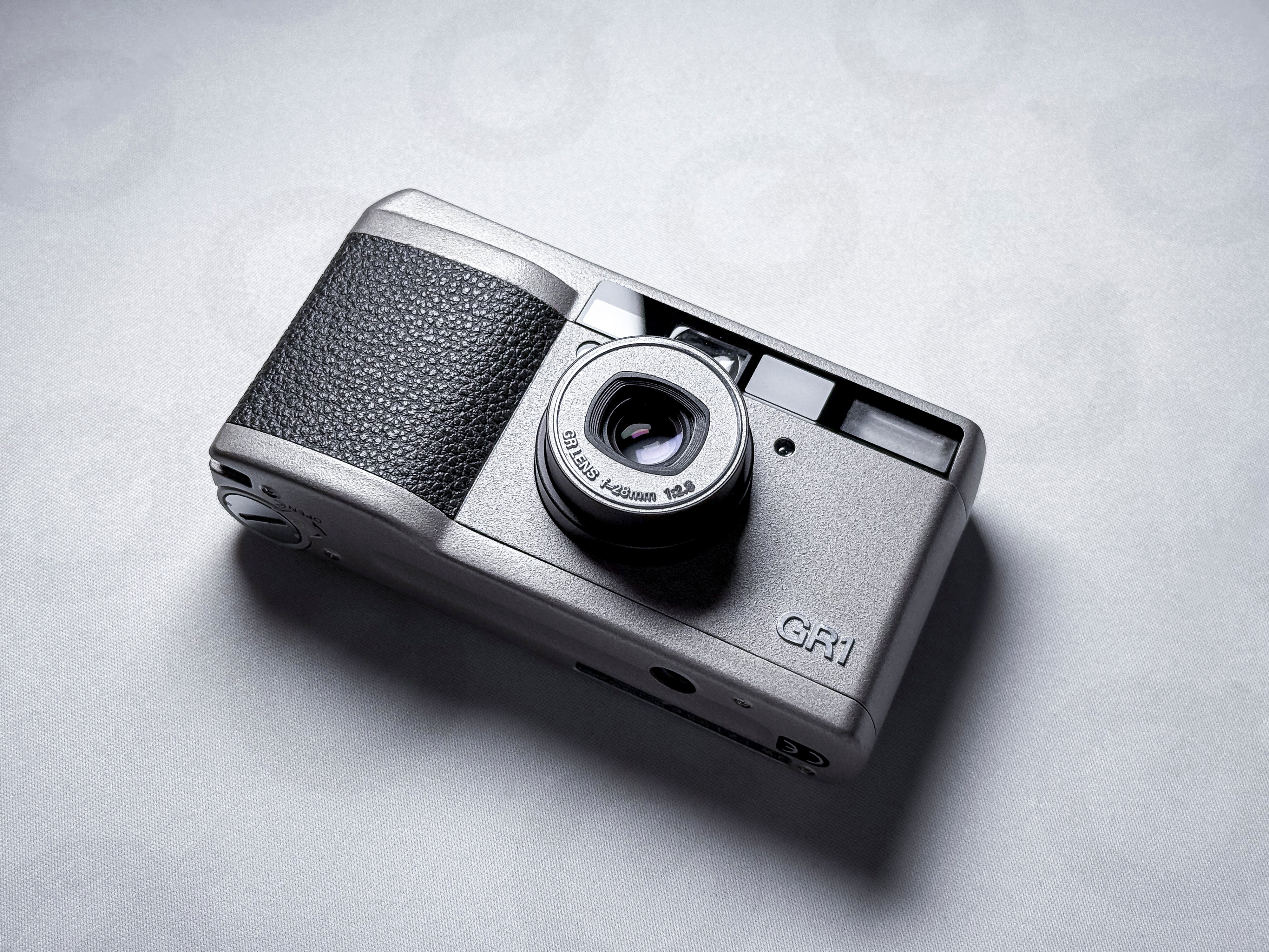 Ricoh GR1 35mm Compact Film Camera - Perfectly working with LCD Issue GR 1 GR I