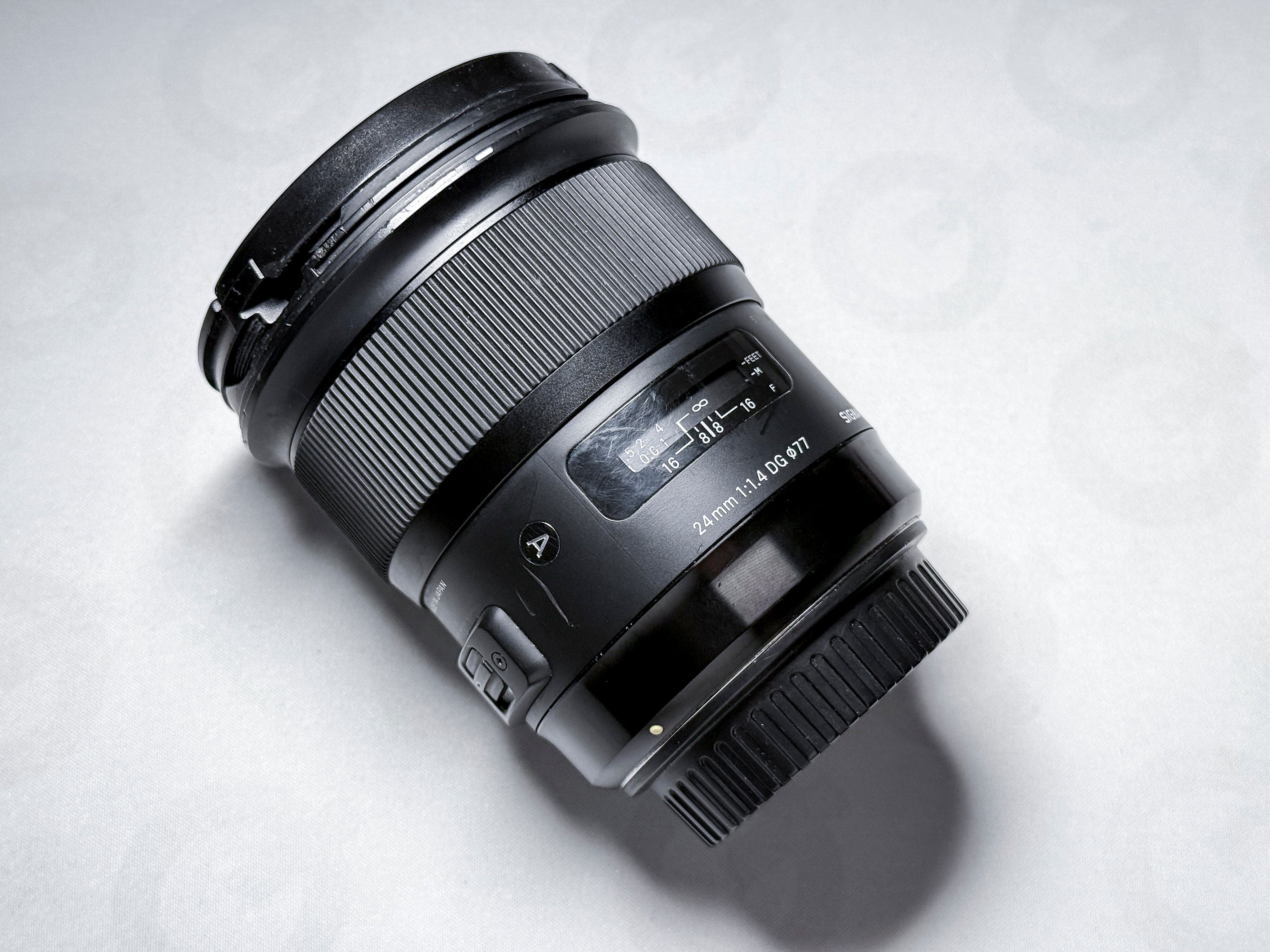 Sigma Art 24mm f/1.4 Canon EF - Perfectly working, Clean, Read