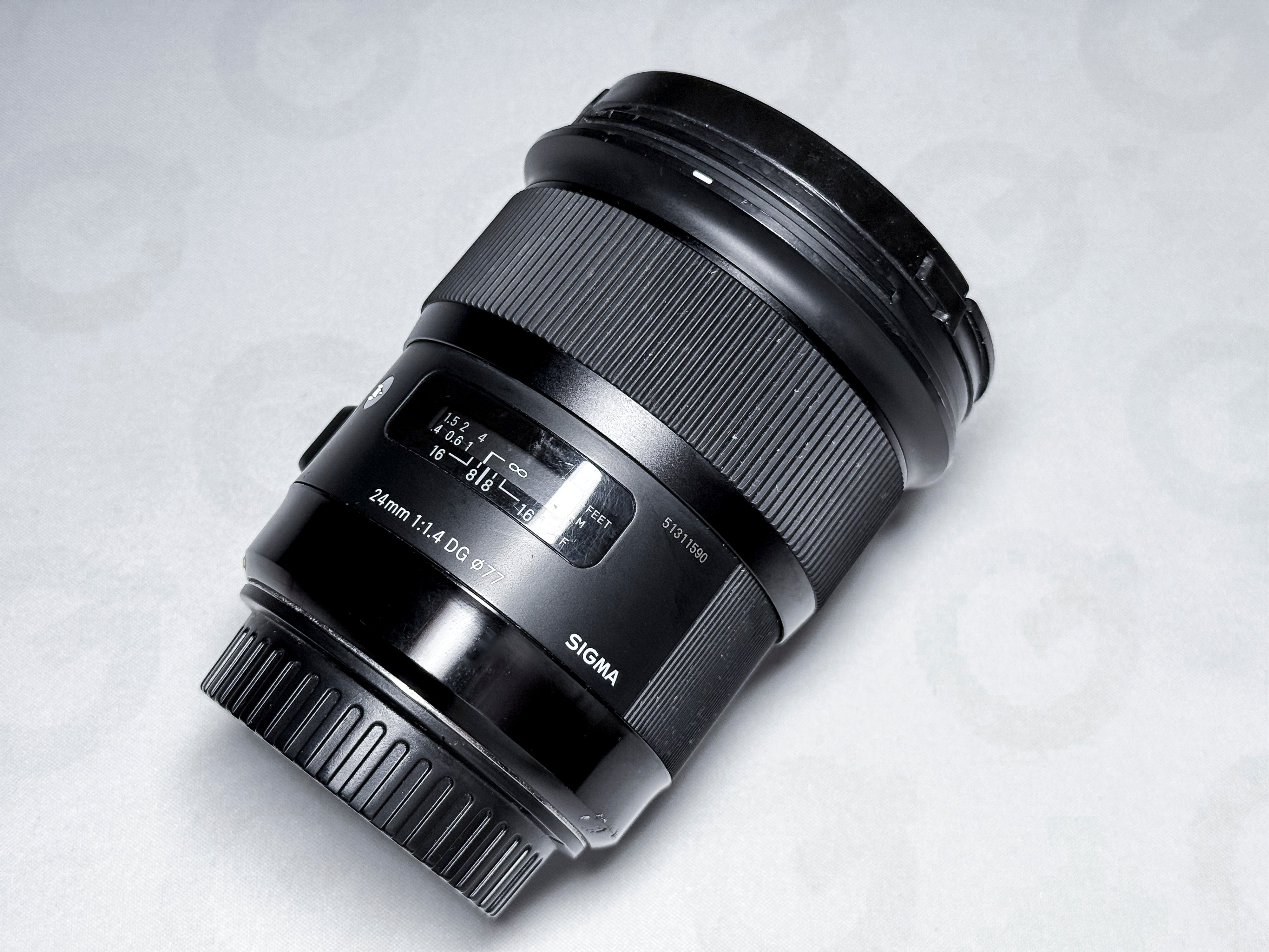 Sigma Art 24mm f/1.4 Canon EF - Perfectly working, Clean, Read