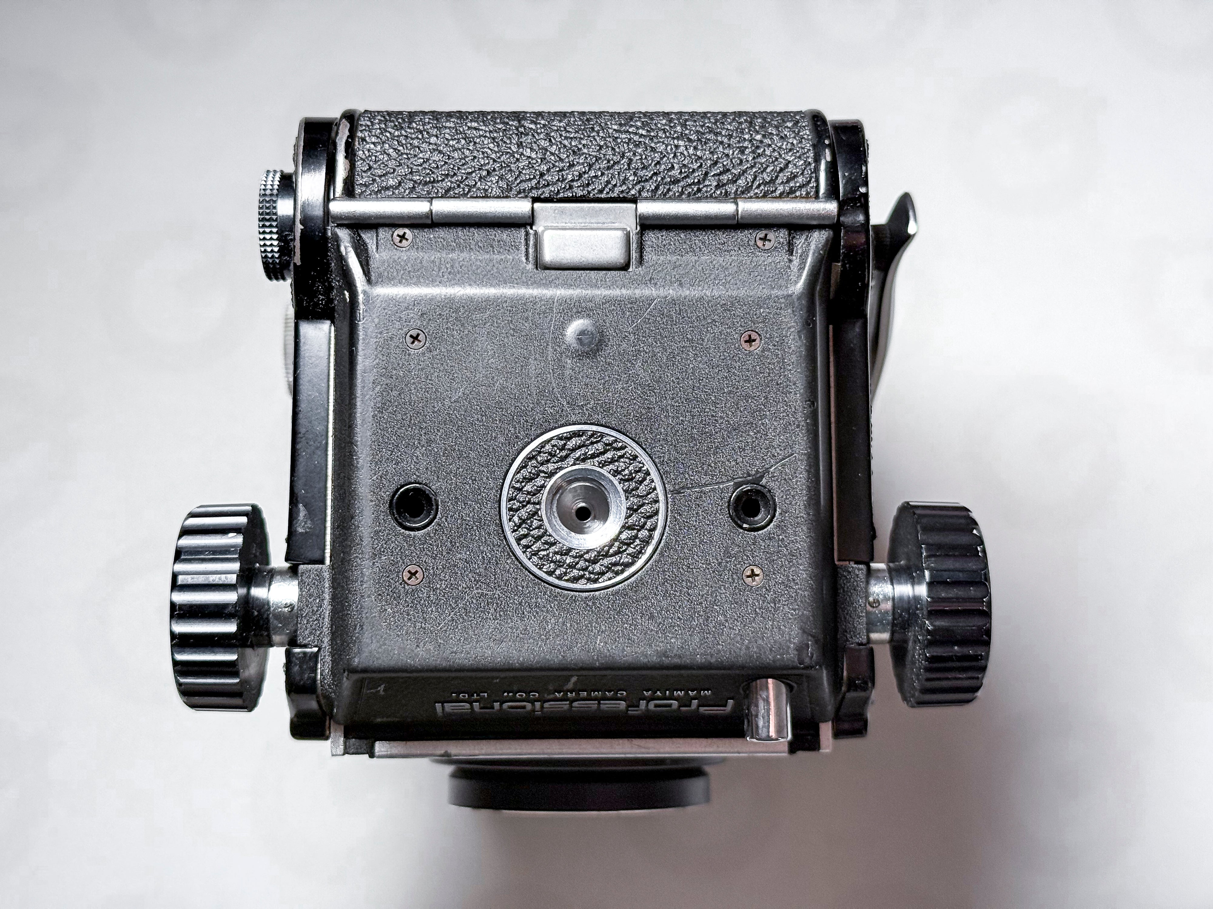 Mamiya C330 + Sekor 80mm f/2.8 Blue Dot Medium Format 120 Film Camera - Tested
