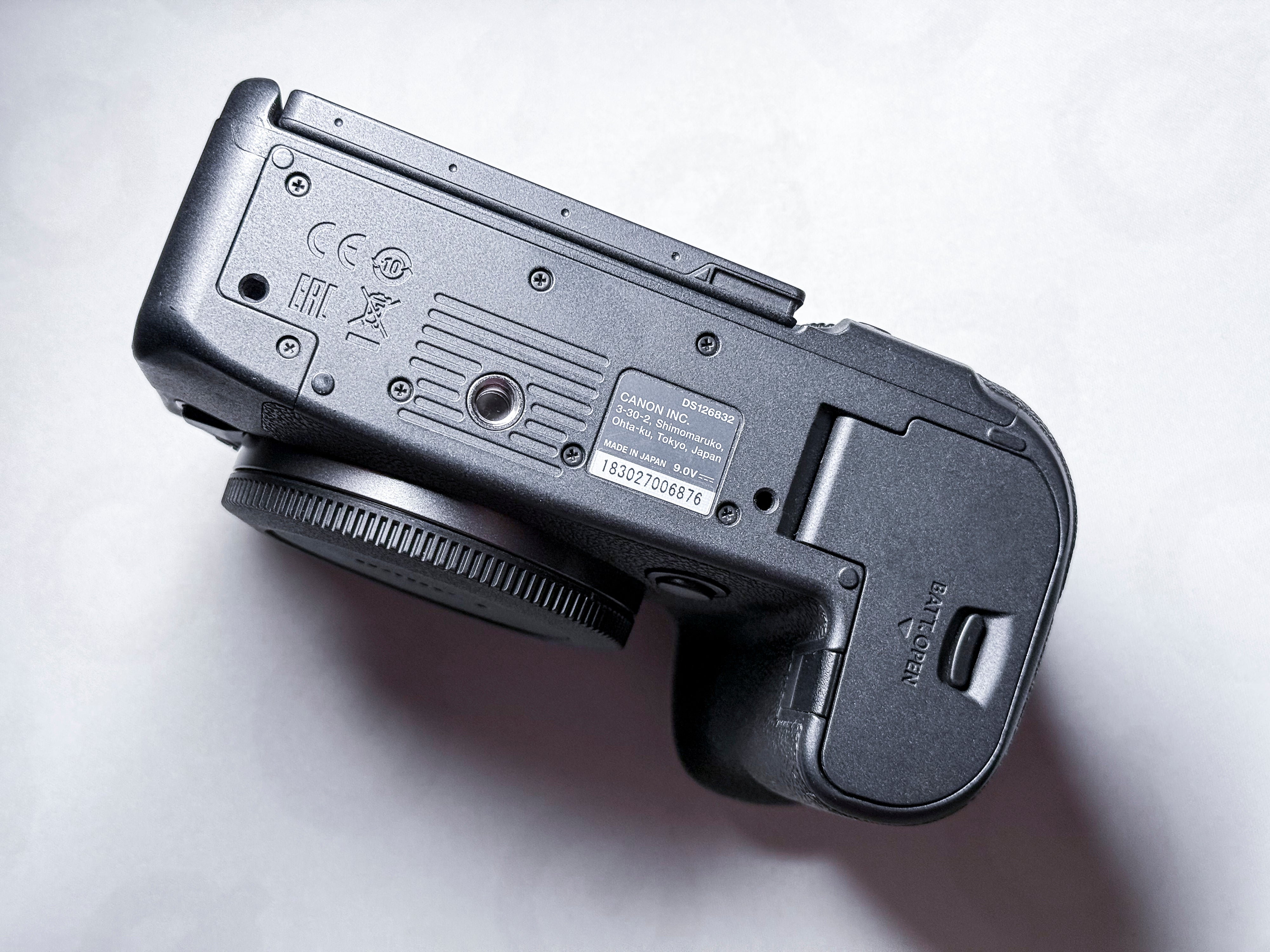 Canon EOS R6 Mirrorless Full Frame RF 20.1 Mpx - Working with sensor issue
