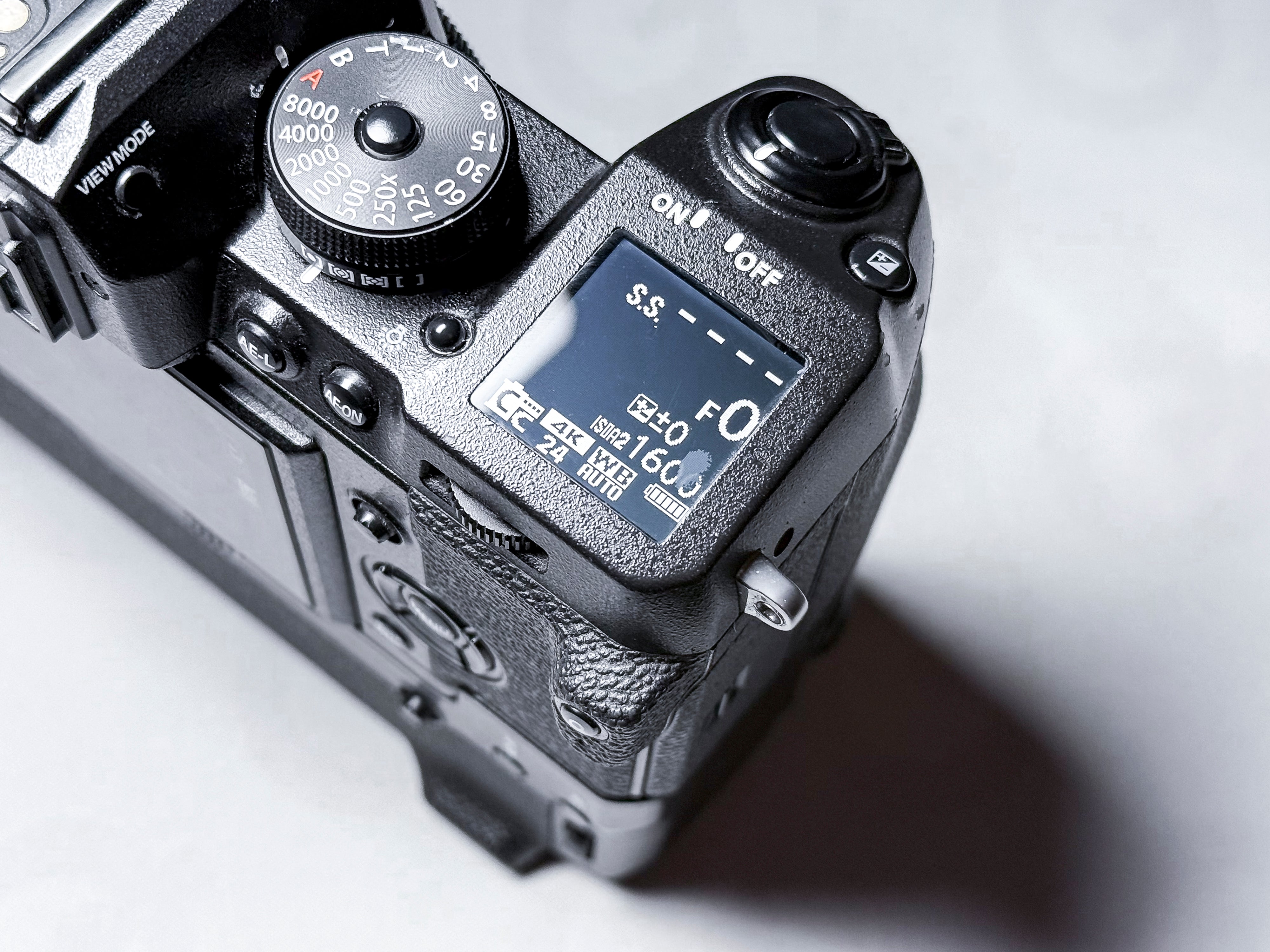 Fujifilm X-H1 Mirrorless Camera + BG - 1 Year Warranty, Excellent, Fuji XH1