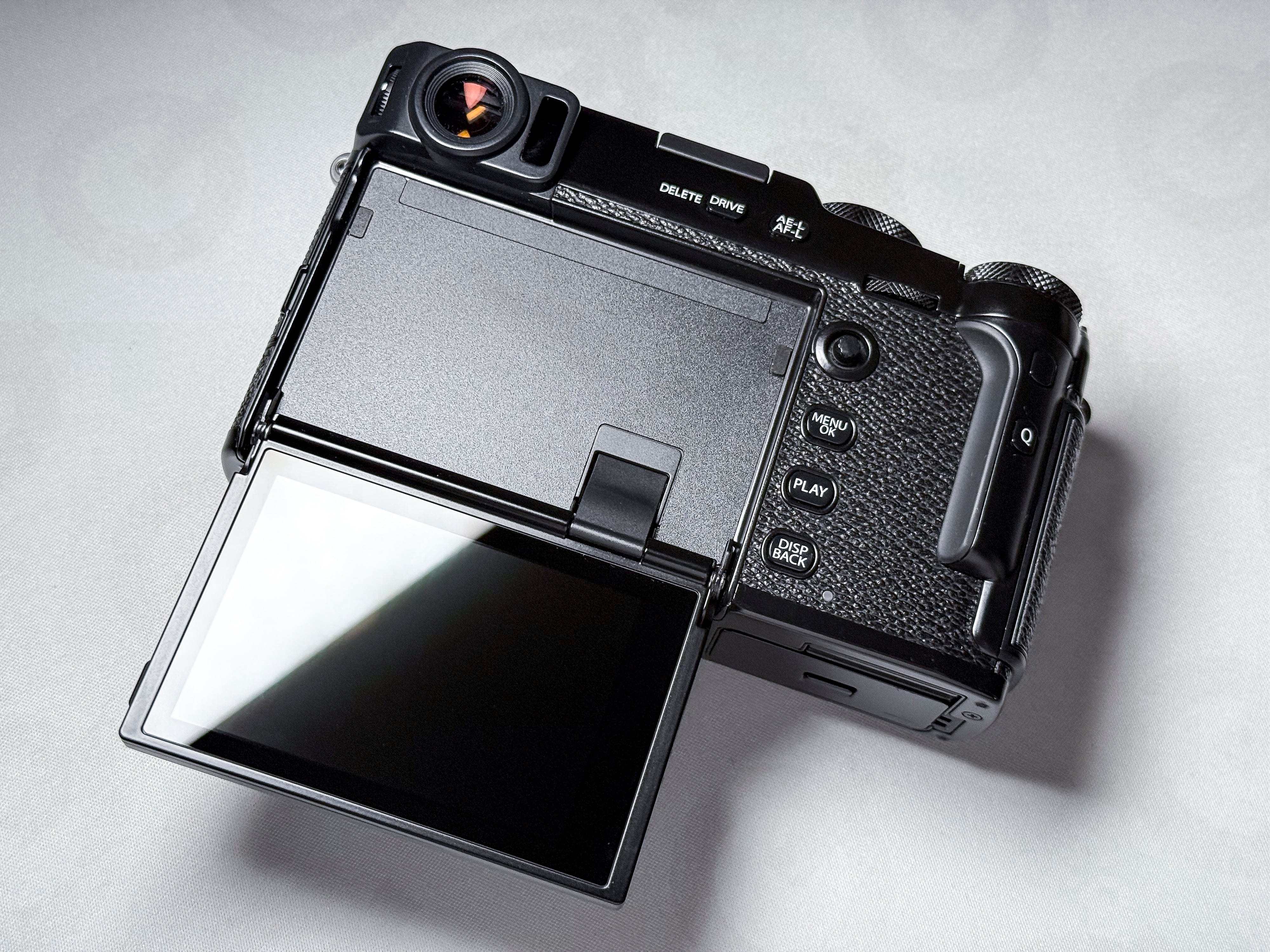Fotocamera mirrorless Fujifilm X-Pro3: eccellente con 1 anno di garanzia