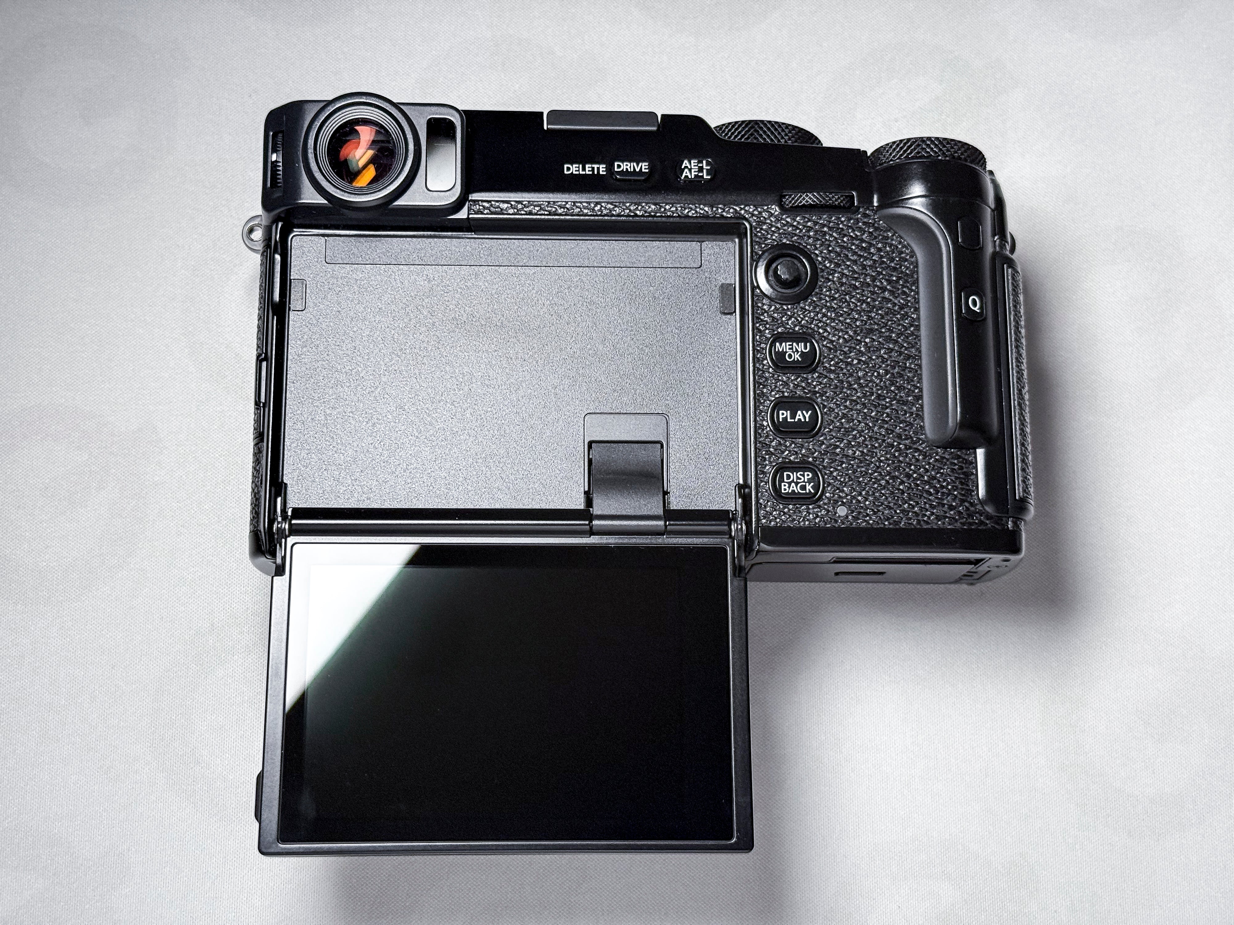 Fotocamera mirrorless Fujifilm X-Pro3: eccellente con 1 anno di garanzia