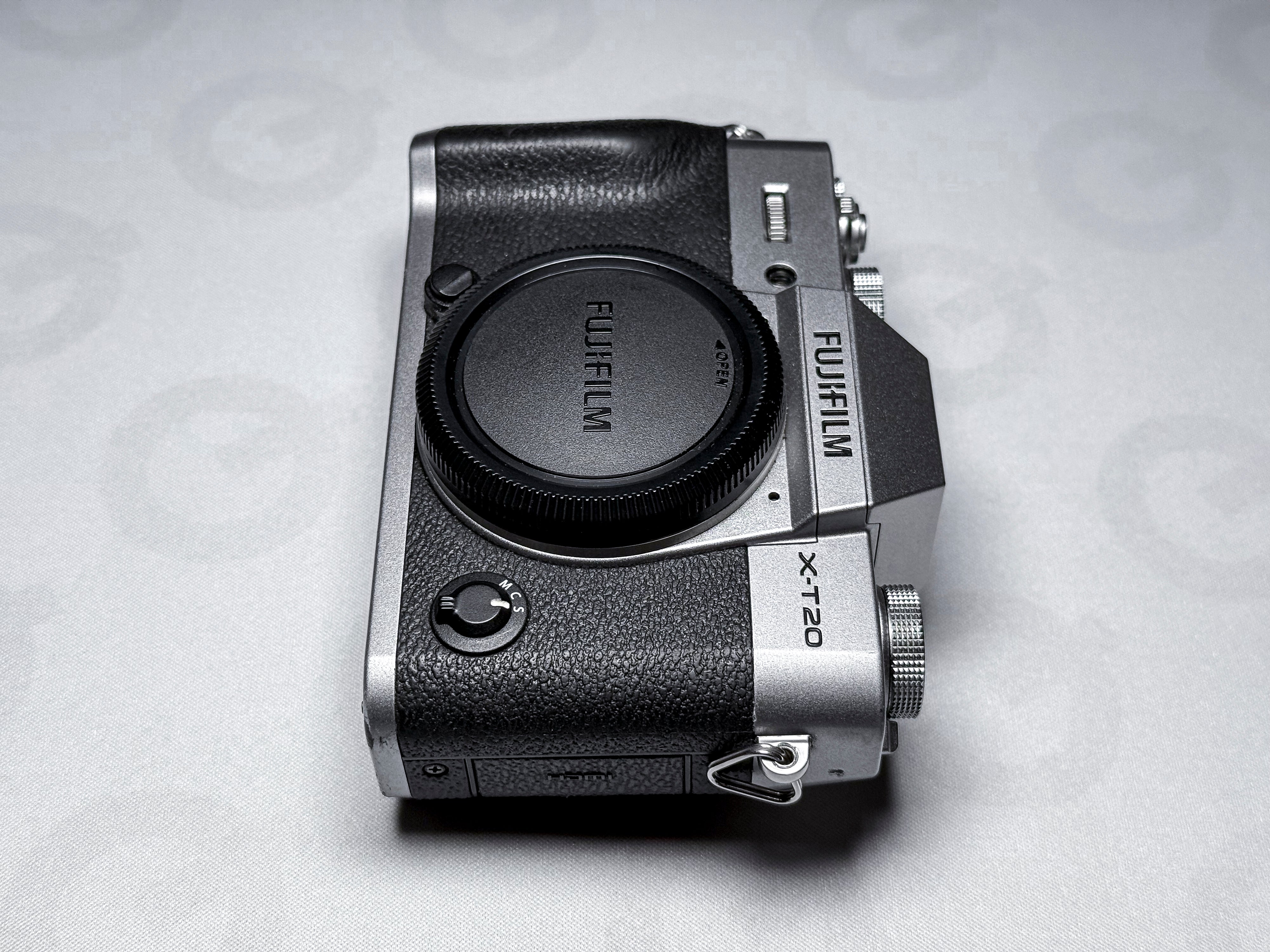 Fujifilm X-T20 Mirrorless APS-C 24,3 Mpx - 1 anno di garanzia, eccellente Fuji XT20