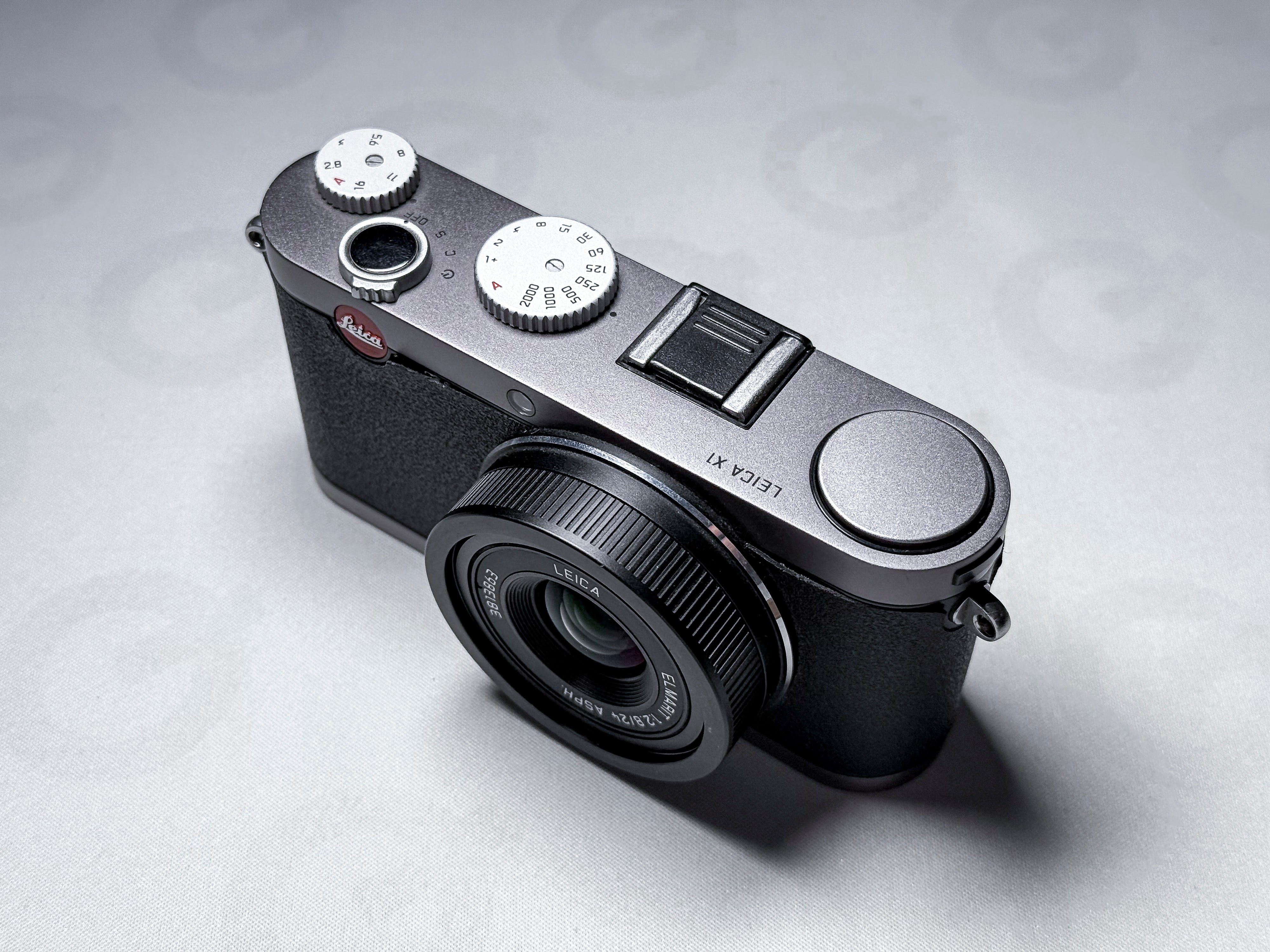 Leica X1 APS-C Digital Camera 36mm Elmarit - Perfectly Working, Excellent