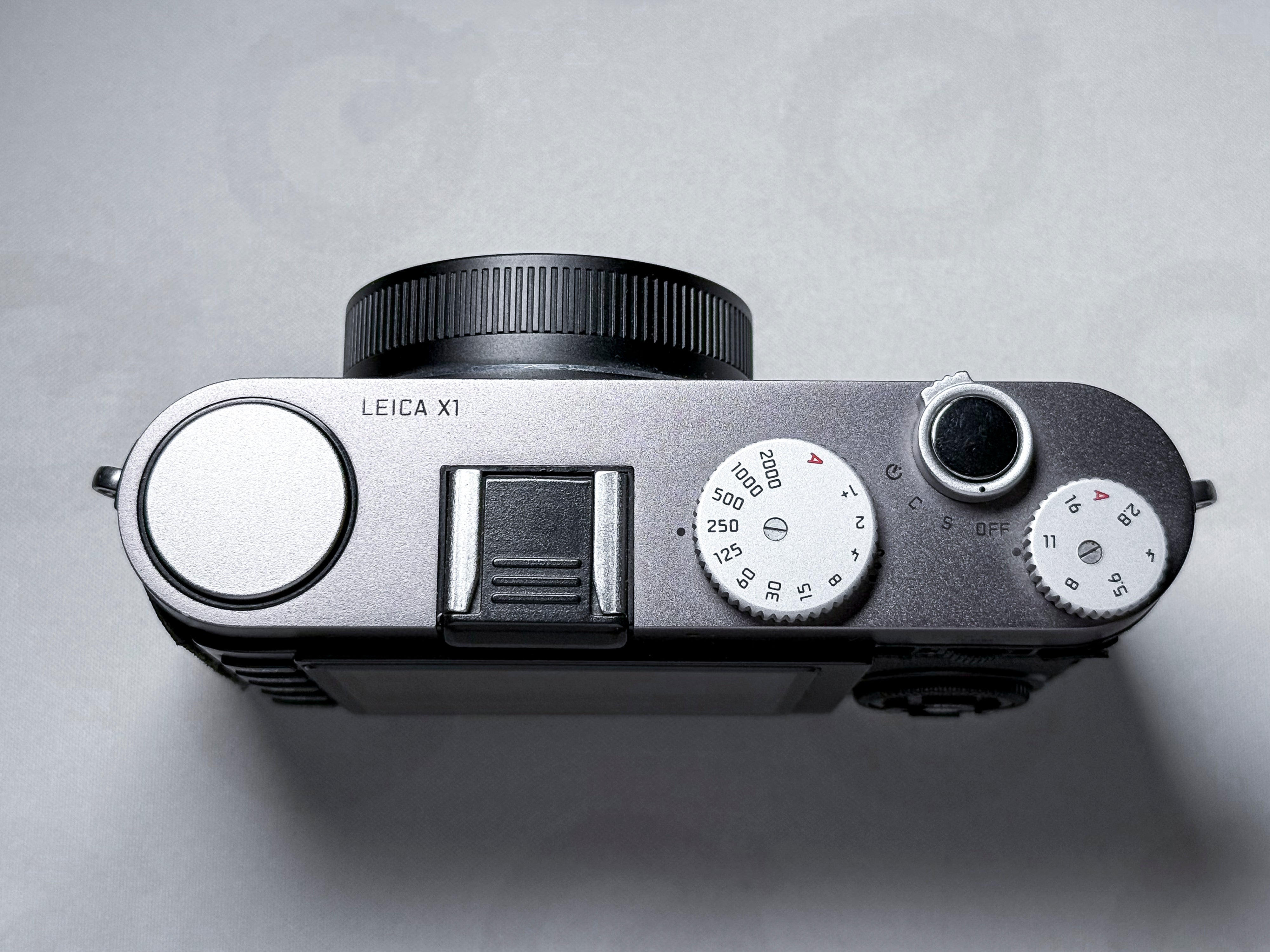 Leica X1 APS-C Digital Camera 36mm Elmarit - Perfectly Working, Excellent