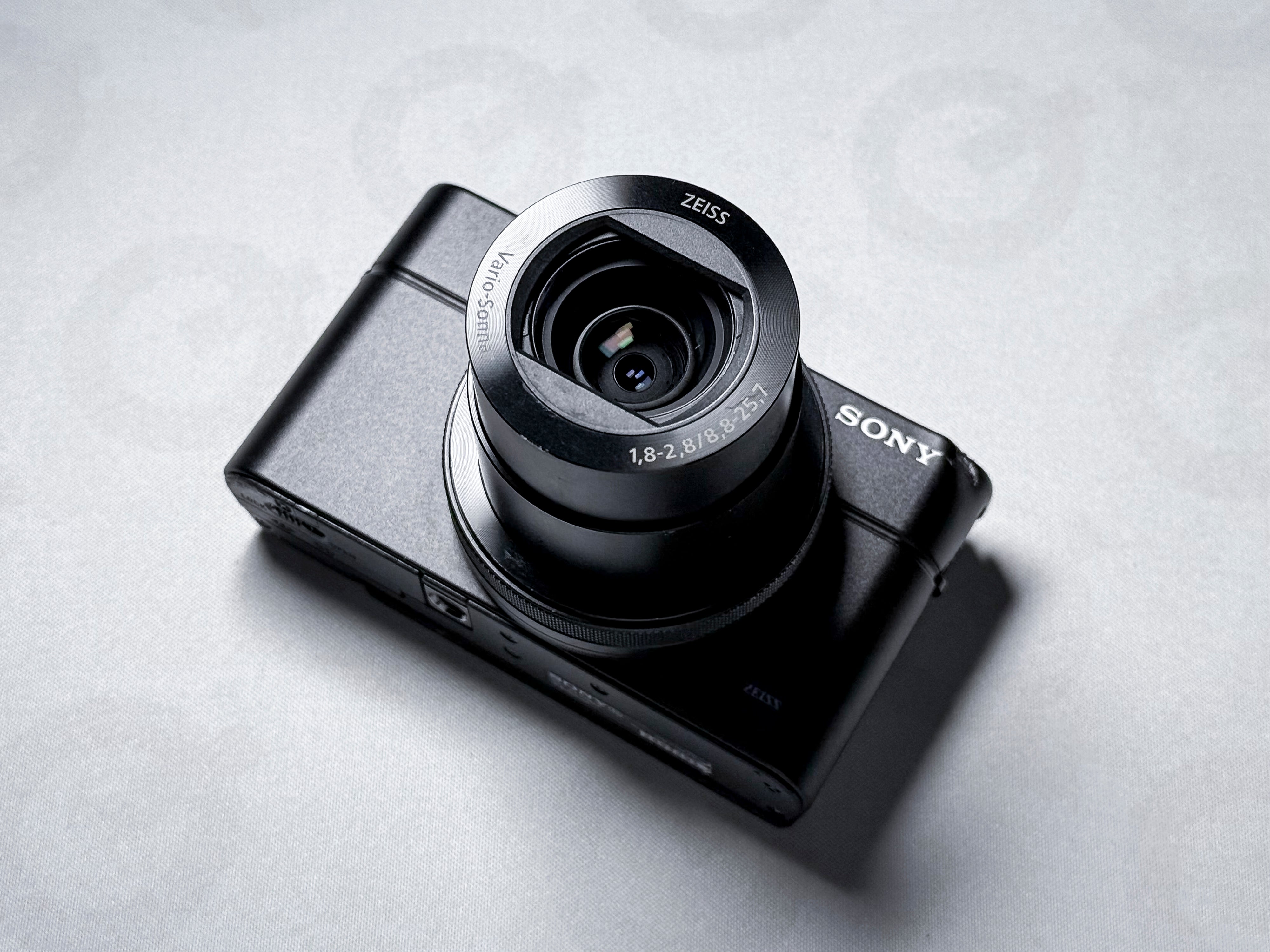 Sony RX100 IV 4 Cyber-Shot - 1 Year Warranty, Perfectly Working RX 100 Mark 4