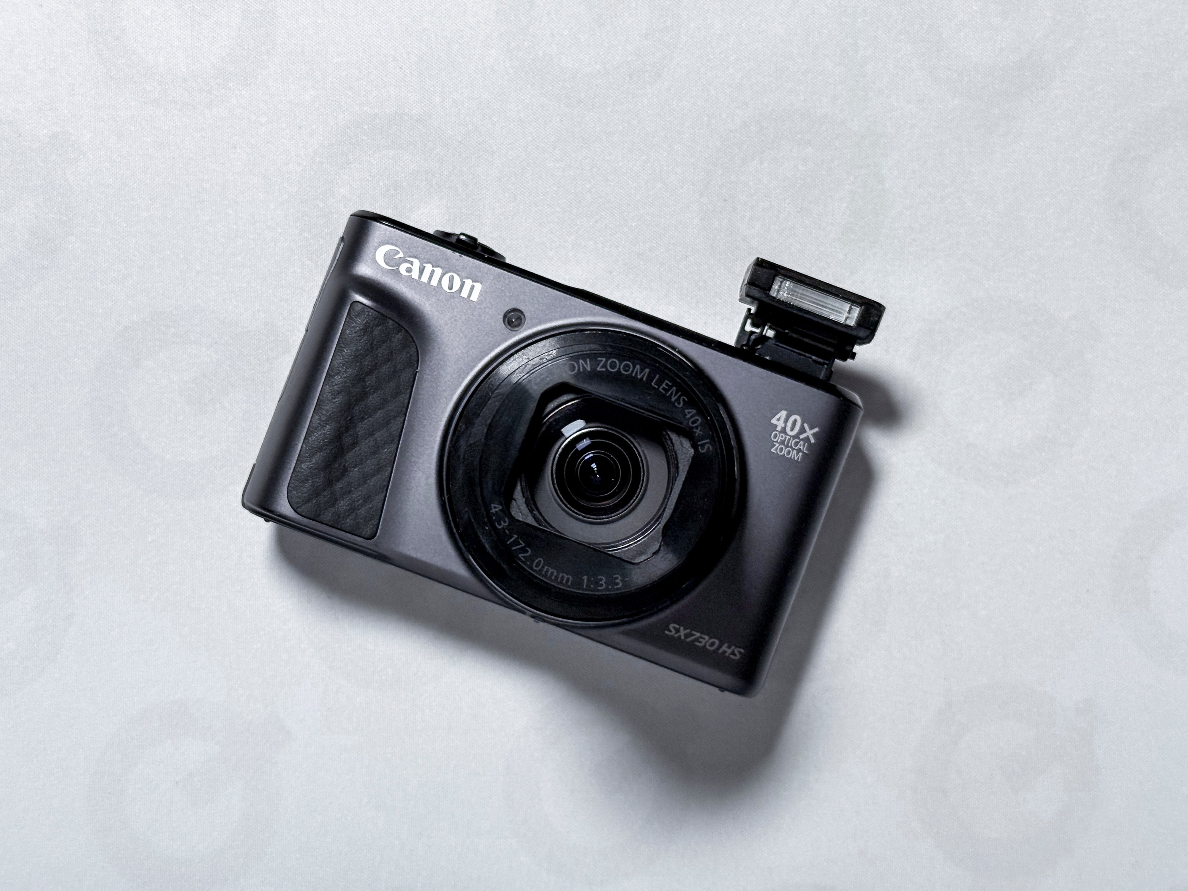 Canon SX730 HS Powershot Compact Camera 40x Zoom - 1 Year Warranty, Near Mint