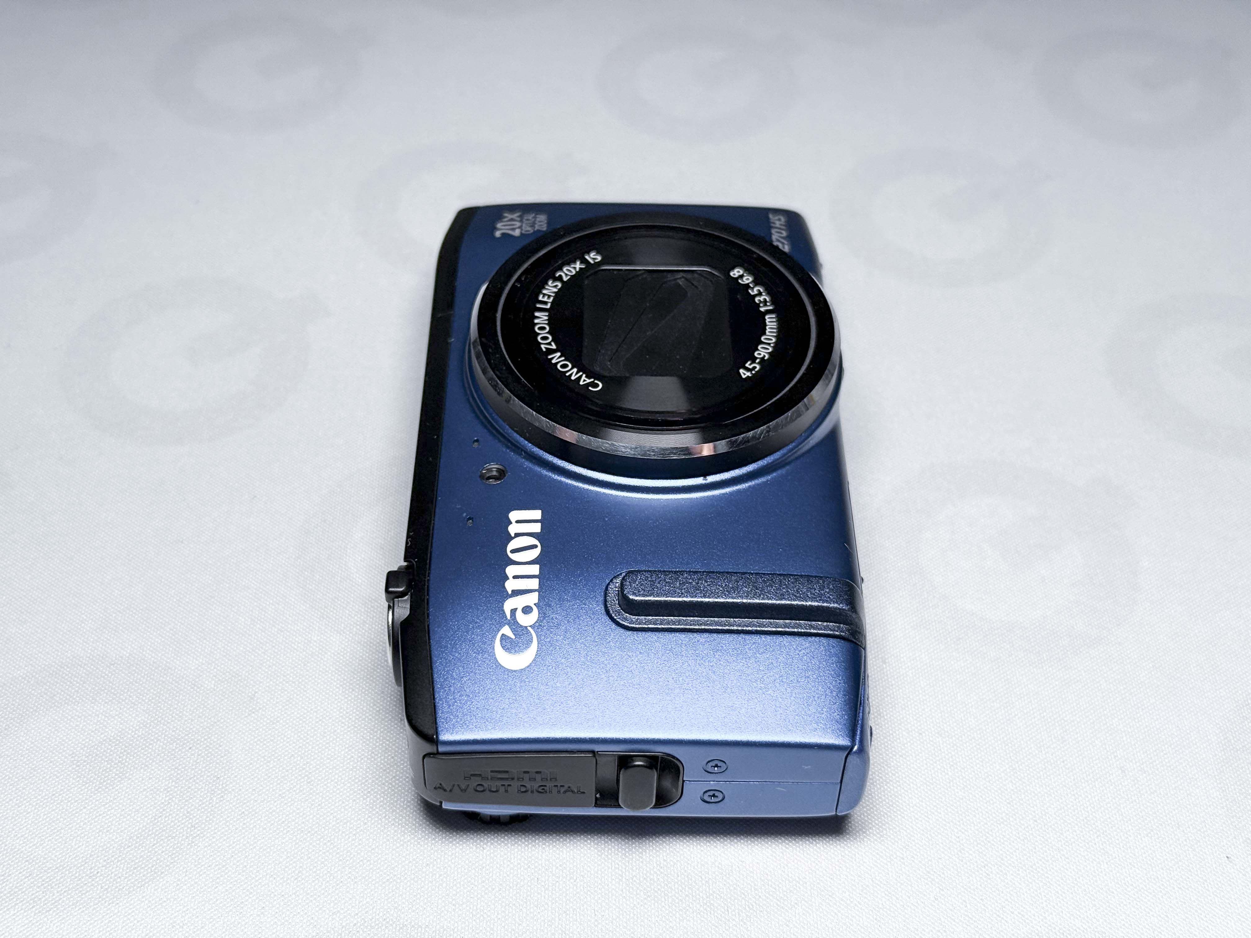 Canon Powershot SX240 HS - 1 Year Warranty, Near Mint
