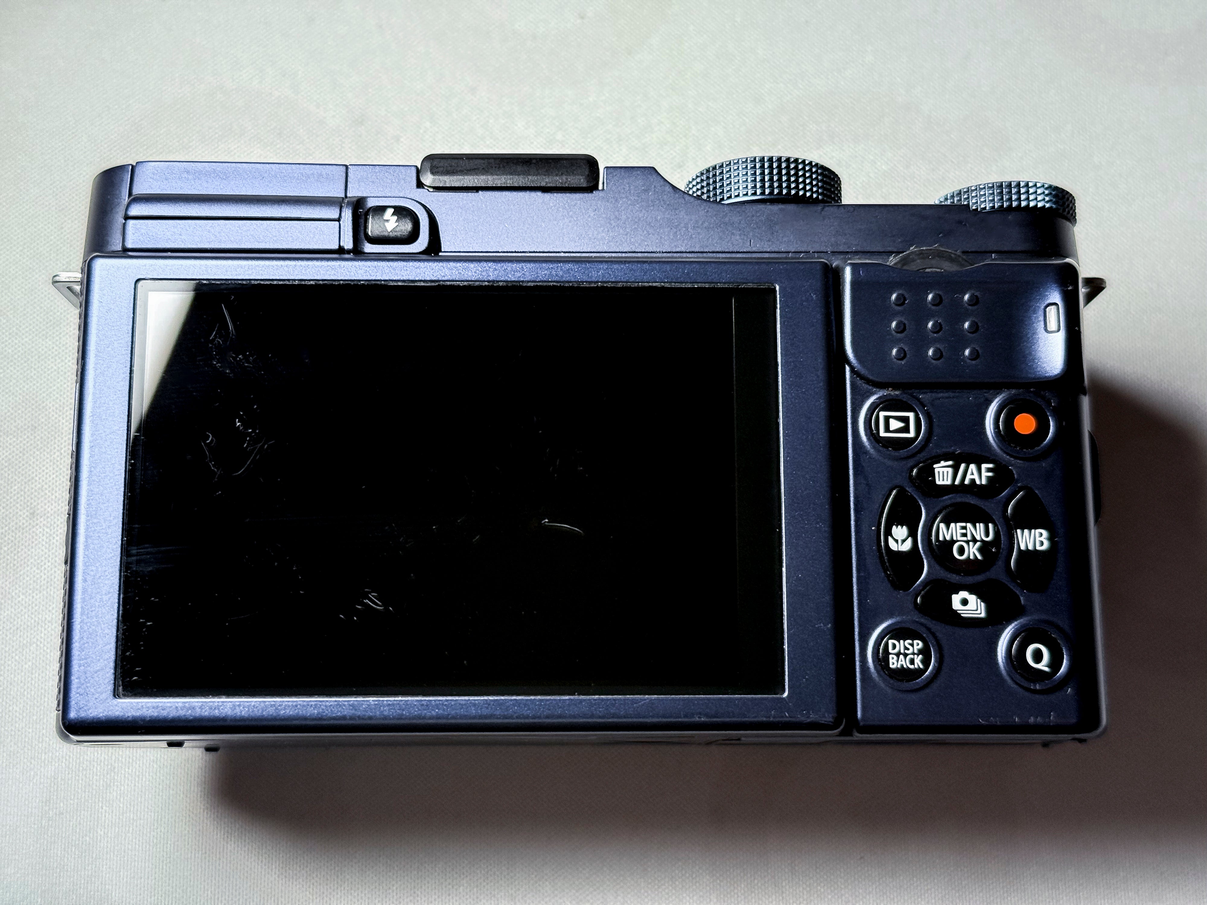 Fotocamera mirrorless Fujifilm X-A1 16,3 Mpx - 1 anno di garanzia, quasi perfetta XA1