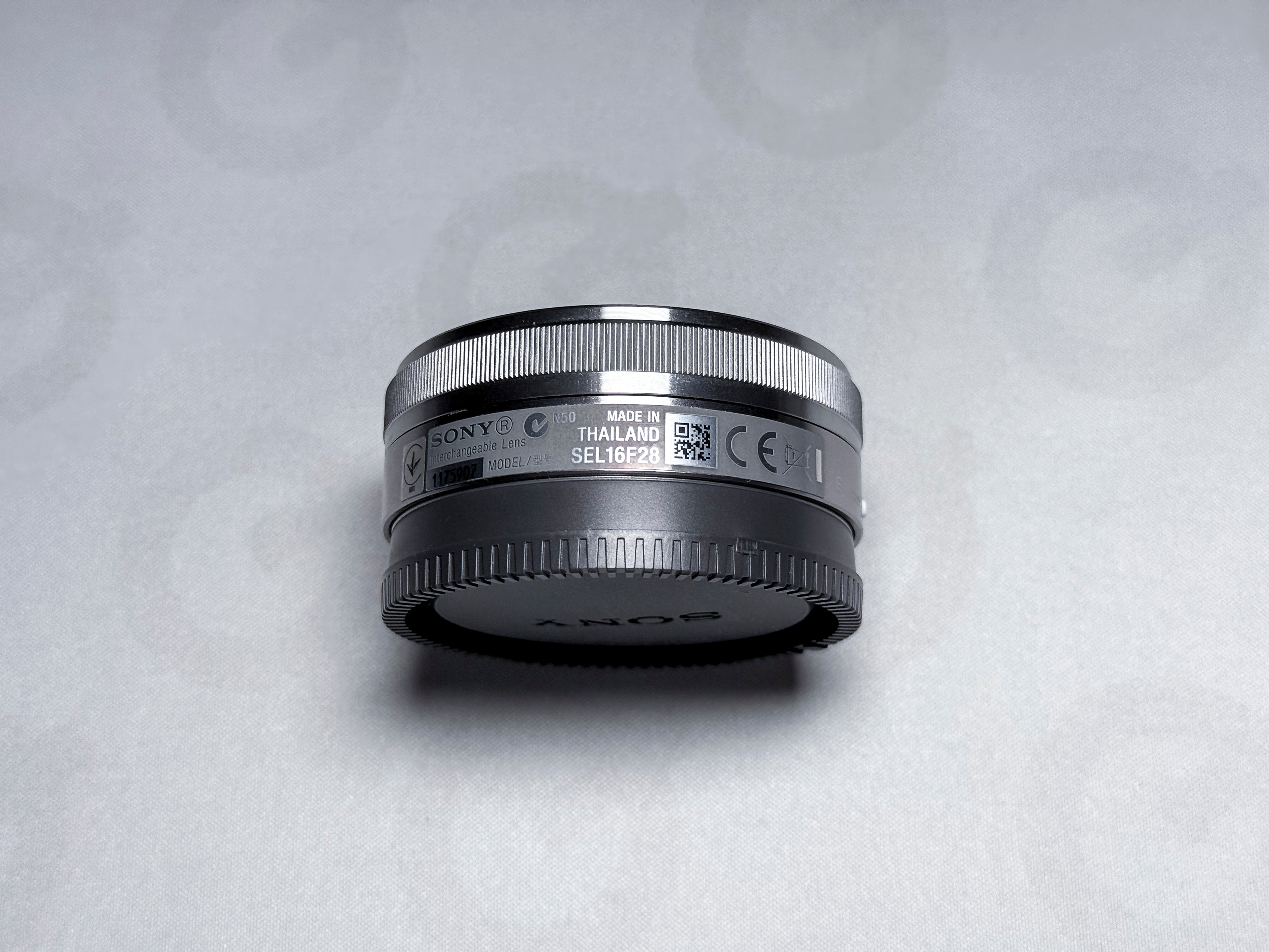 Sony 16mm f/2.8 E-Mount Lens for APS-C + Fisheye Adapter - 1 Year Warranty, Exc.