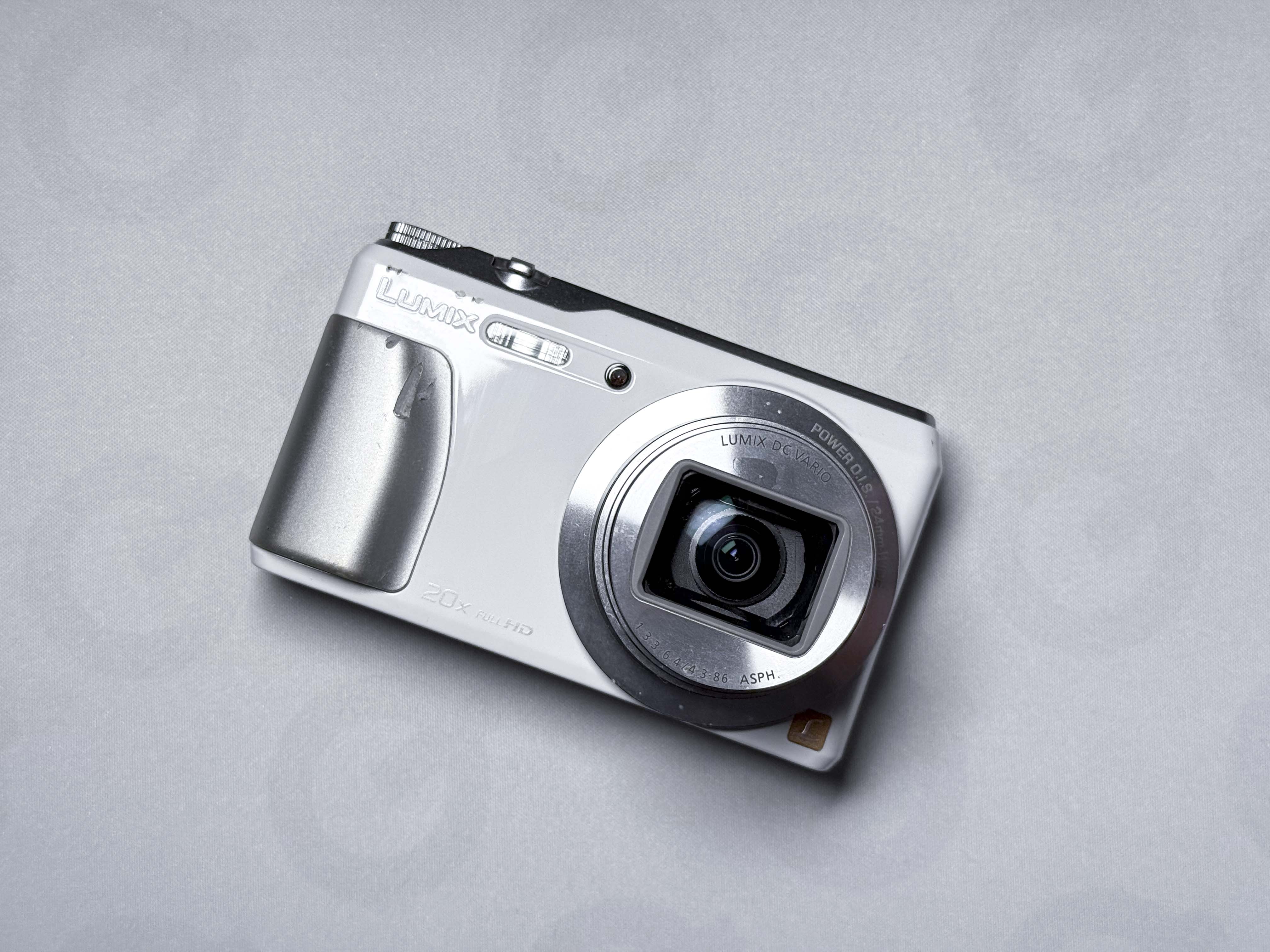 Panasonic Lumix TZ55 Fotocamera compatta con zoom 20x - 1 anno di garanzia