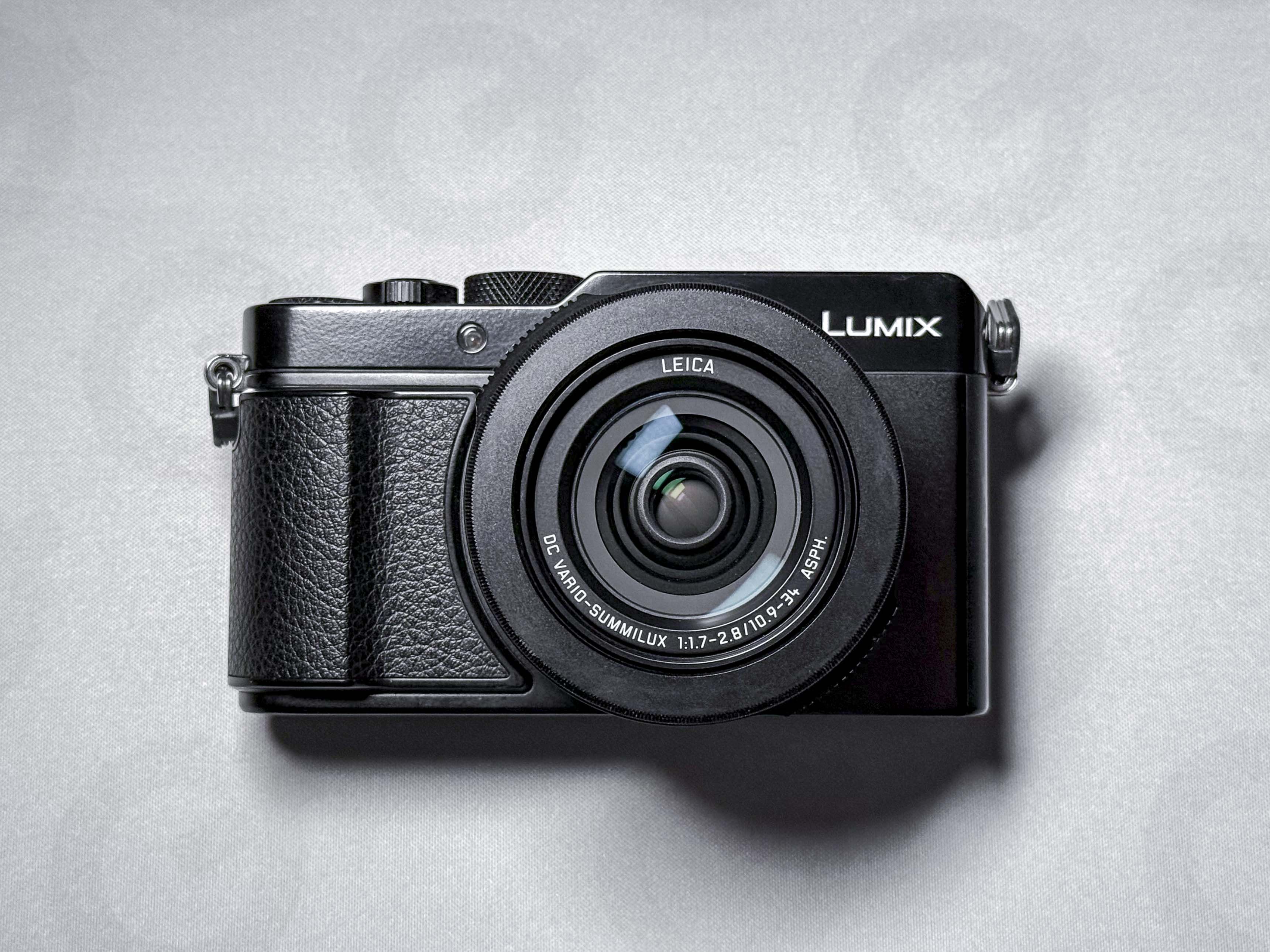 Panasonic Lumix LX100 II (uguale a Leica D-Lux 7) - 1 anno di garanzia, eccellente