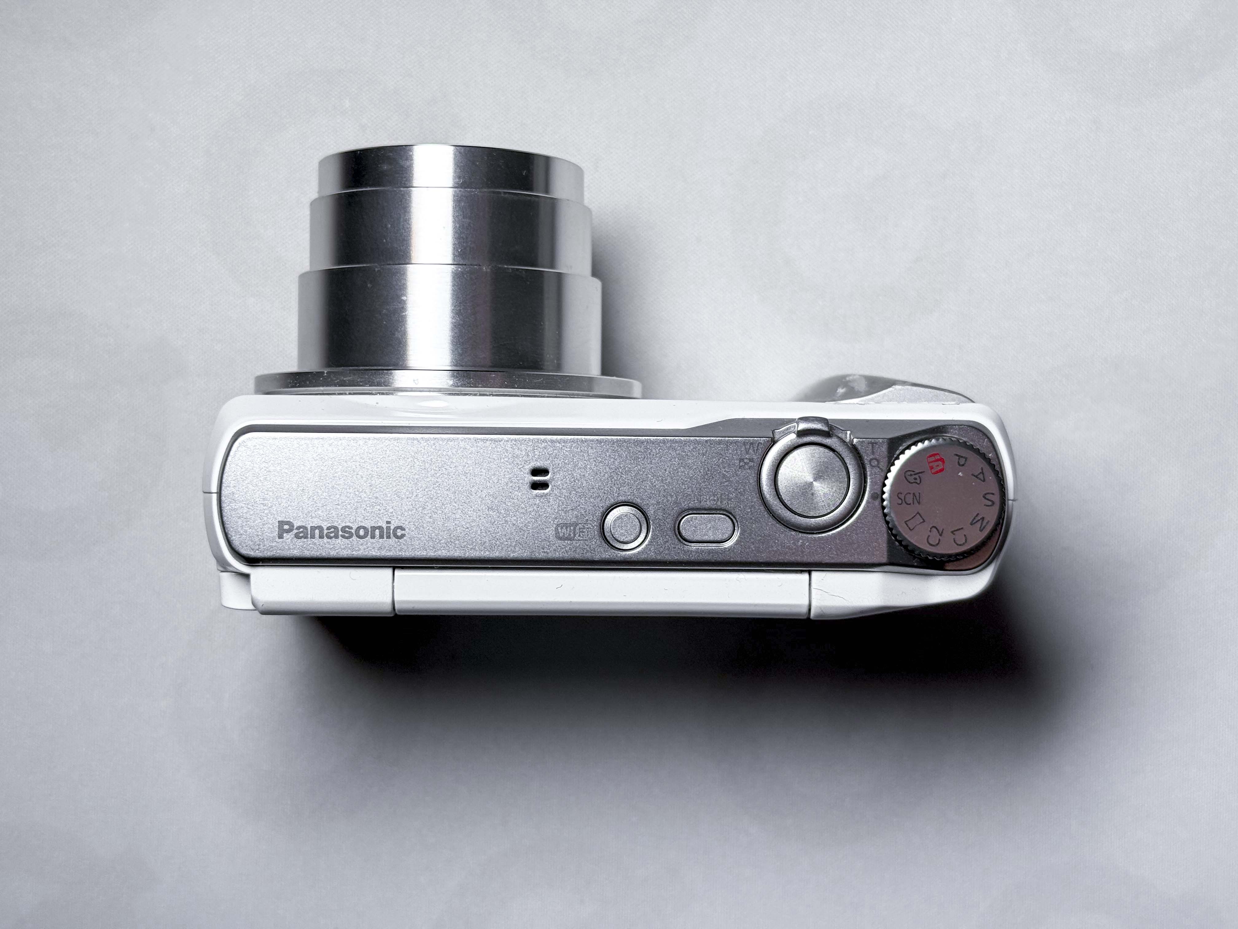 Panasonic Lumix TZ55 Fotocamera compatta con zoom 20x - 1 anno di garanzia