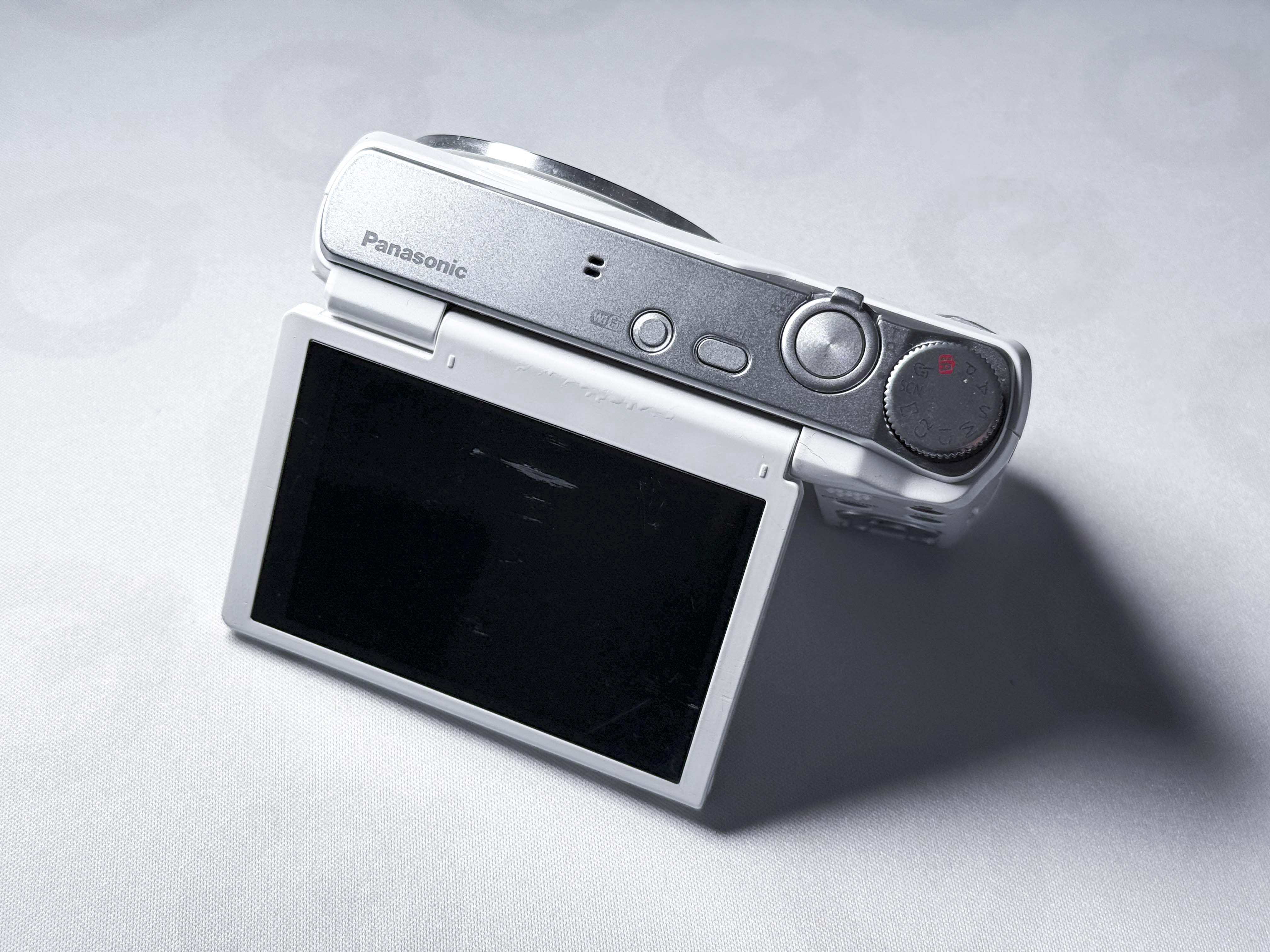 Panasonic Lumix TZ55 Fotocamera compatta con zoom 20x - 1 anno di garanzia