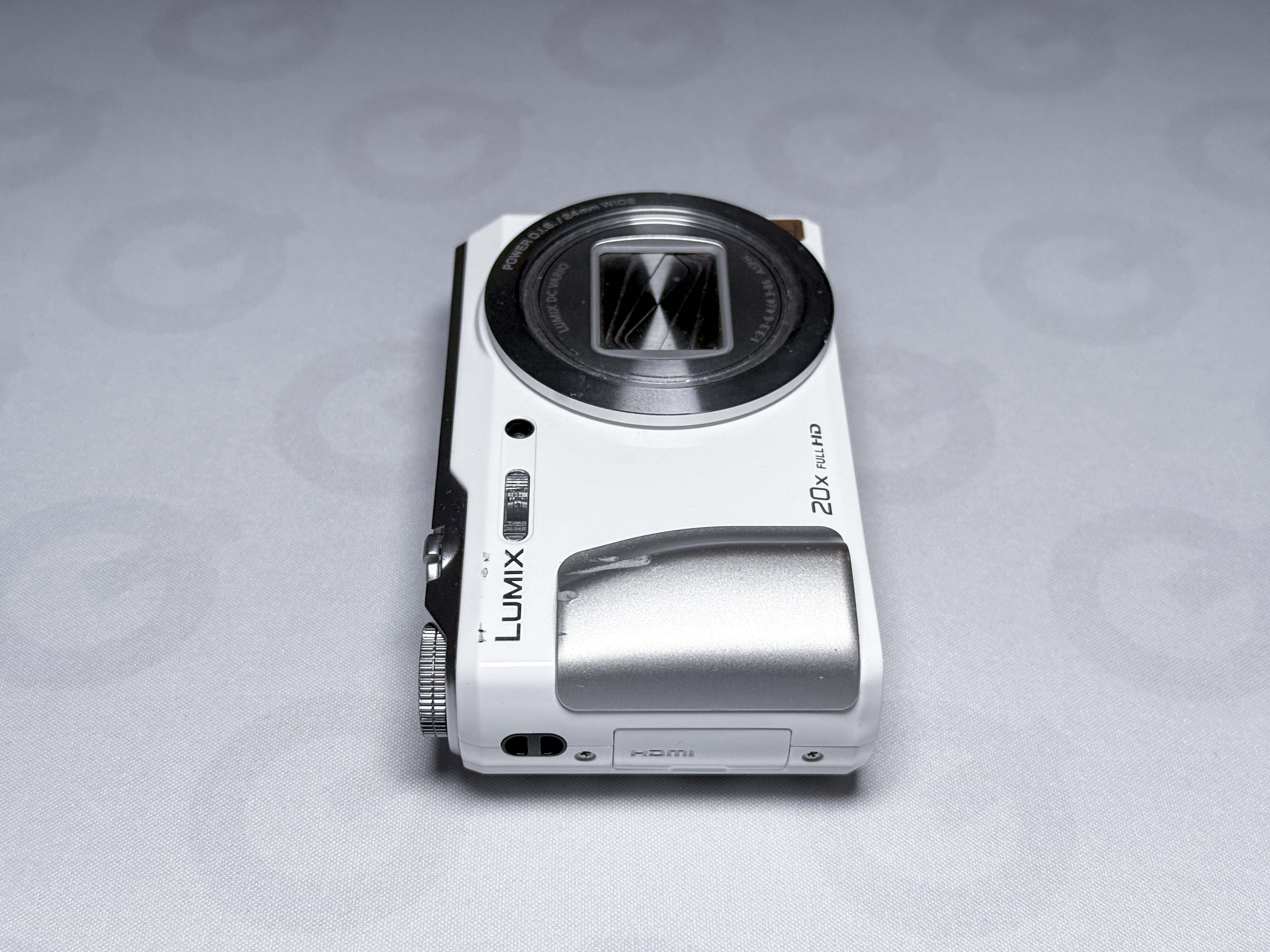 Panasonic Lumix TZ55 Fotocamera compatta con zoom 20x - 1 anno di garanzia