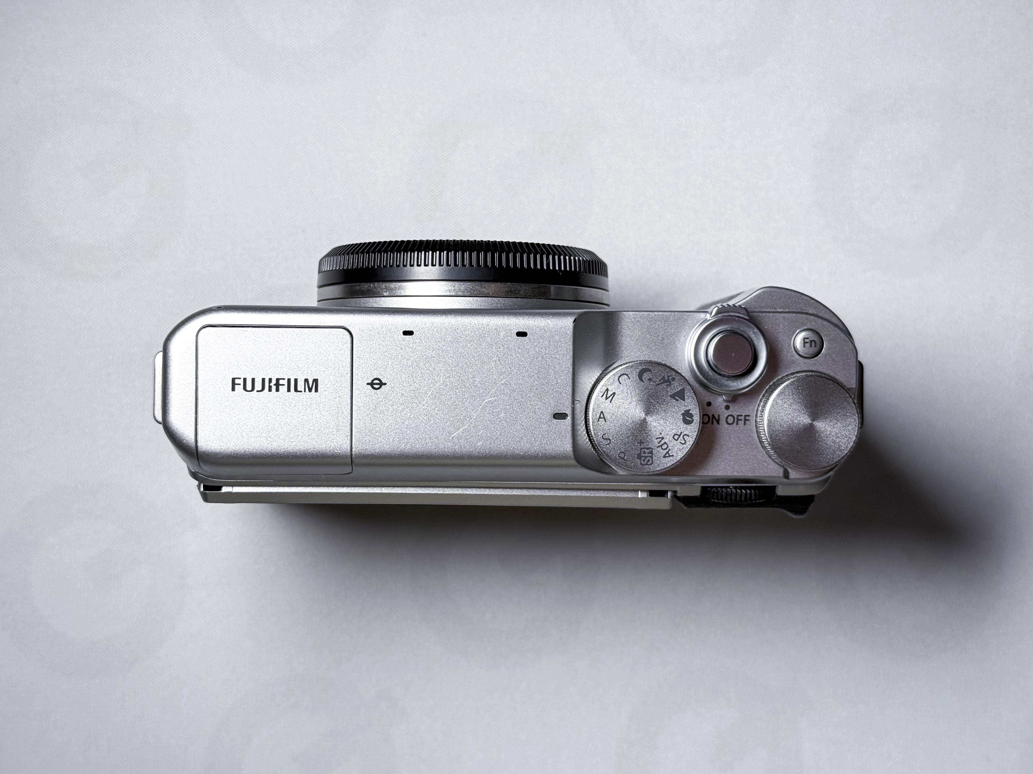 Fujifilm X-A10 + 16-50mm OIS II Mirrorless - 1 Year Warranty - Fuji XA10