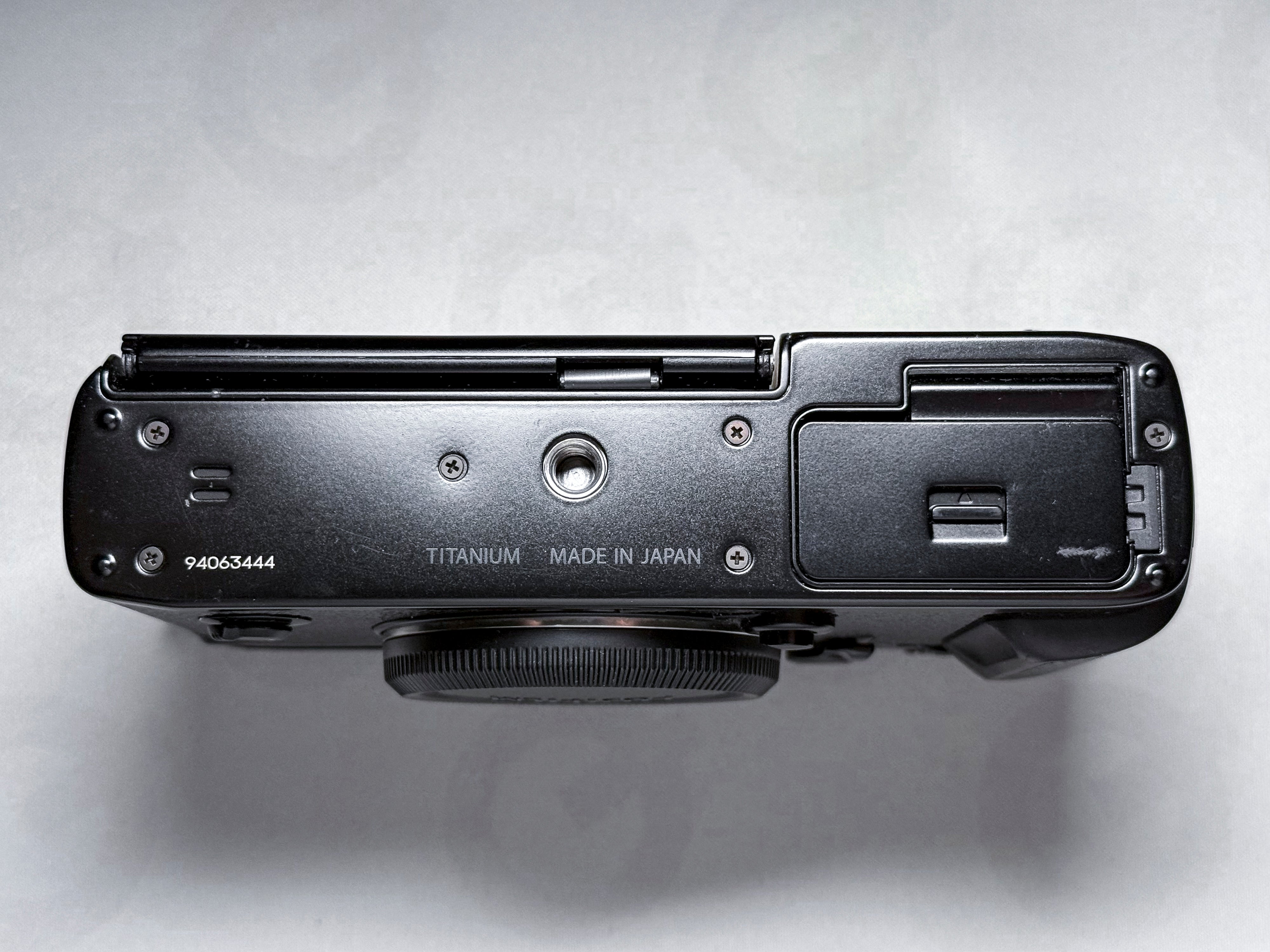 Fotocamera mirrorless Fujifilm X-Pro3: eccellente con 1 anno di garanzia