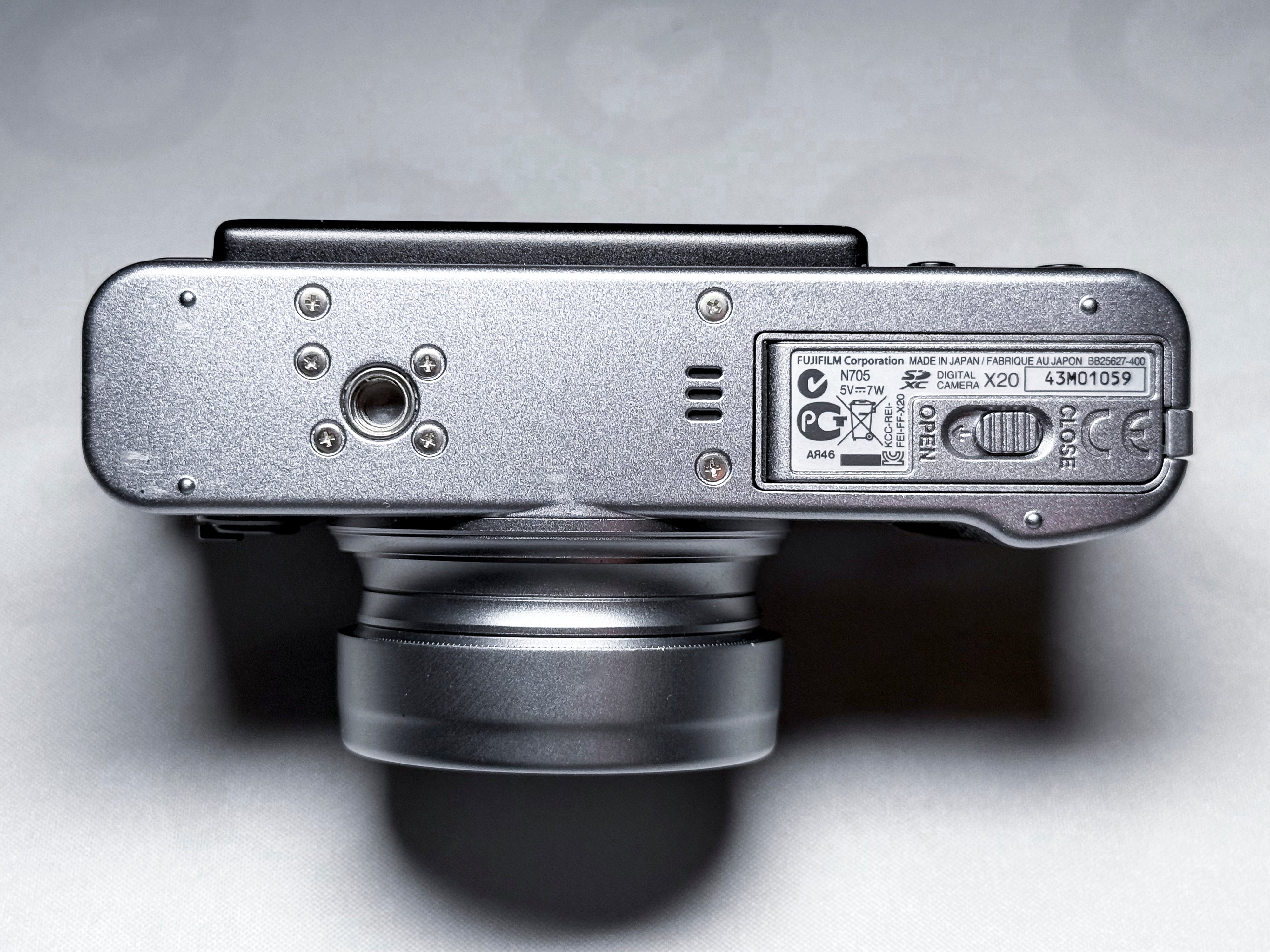 Fotocamera digitale Fujifilm X20 con custodia - Garanzia di 1 anno, eccellente