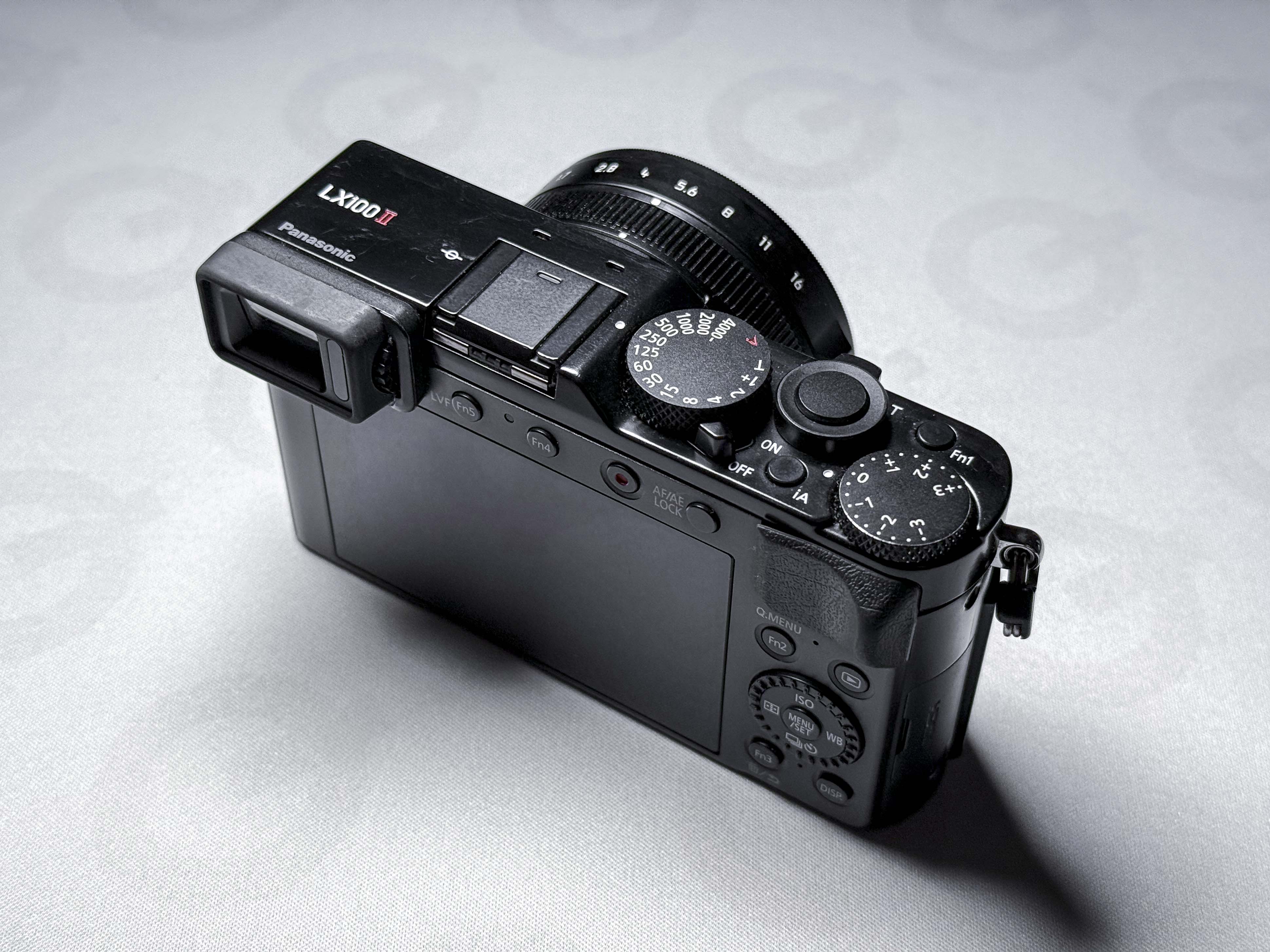 Panasonic Lumix LX100 II (uguale a Leica D-Lux 7) - 1 anno di garanzia, eccellente