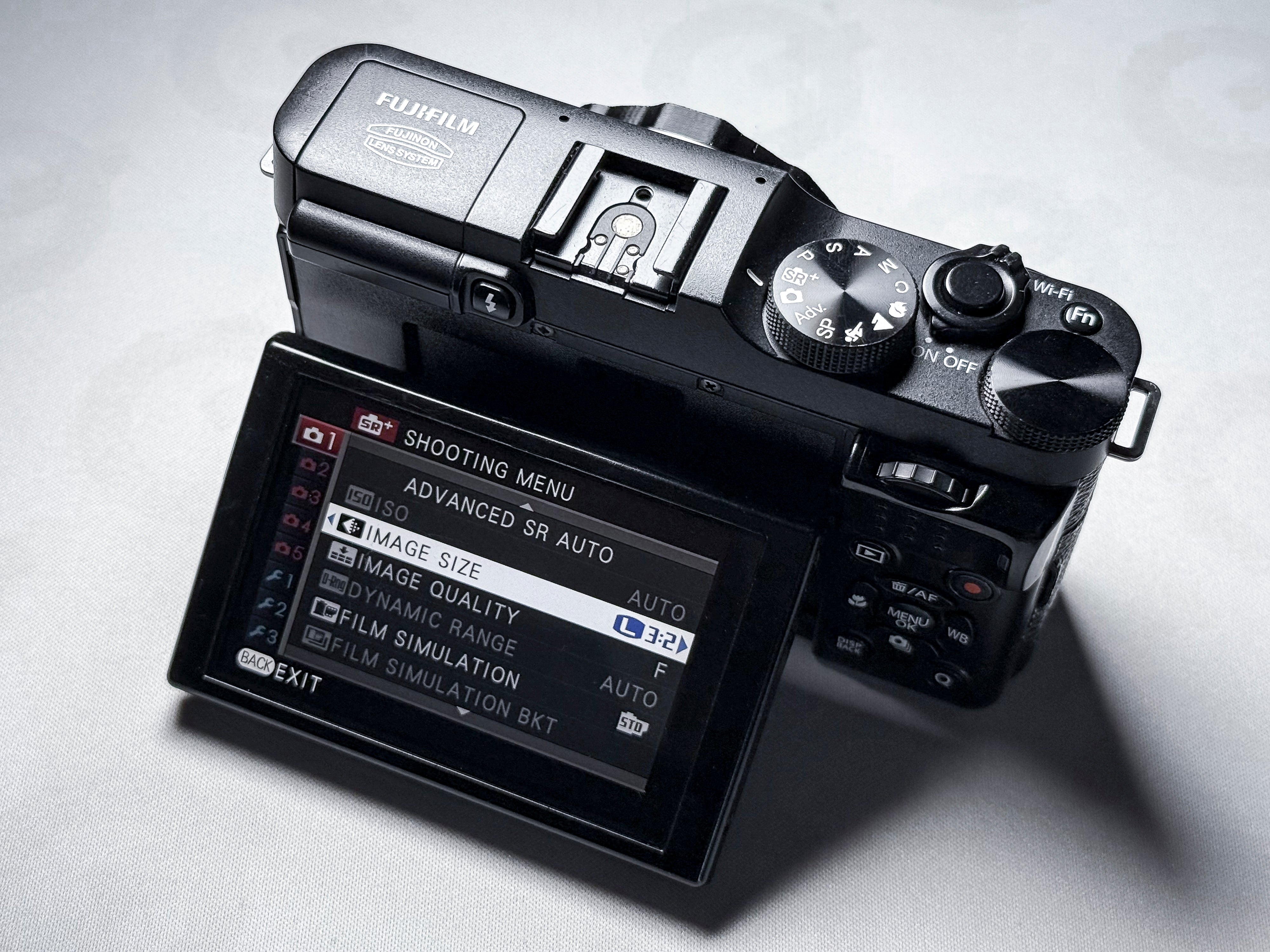Fujifilm X-M1 APS-C Mirrorless 16.3 Mpx X-Trans - 1 Year Warranty, Fuji XM1