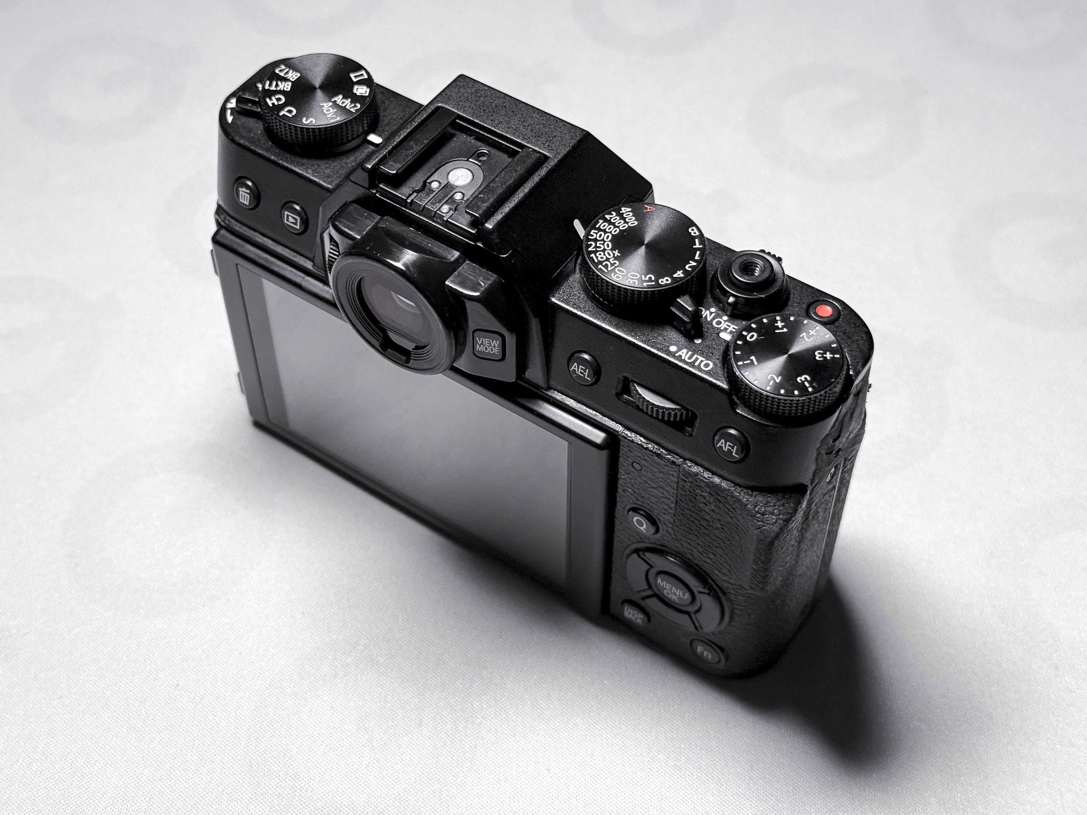 Fujifilm X-T10 Mirrorless APS-C 16.3 Mpx Body - with 1 Year Warranty, Read, XT10