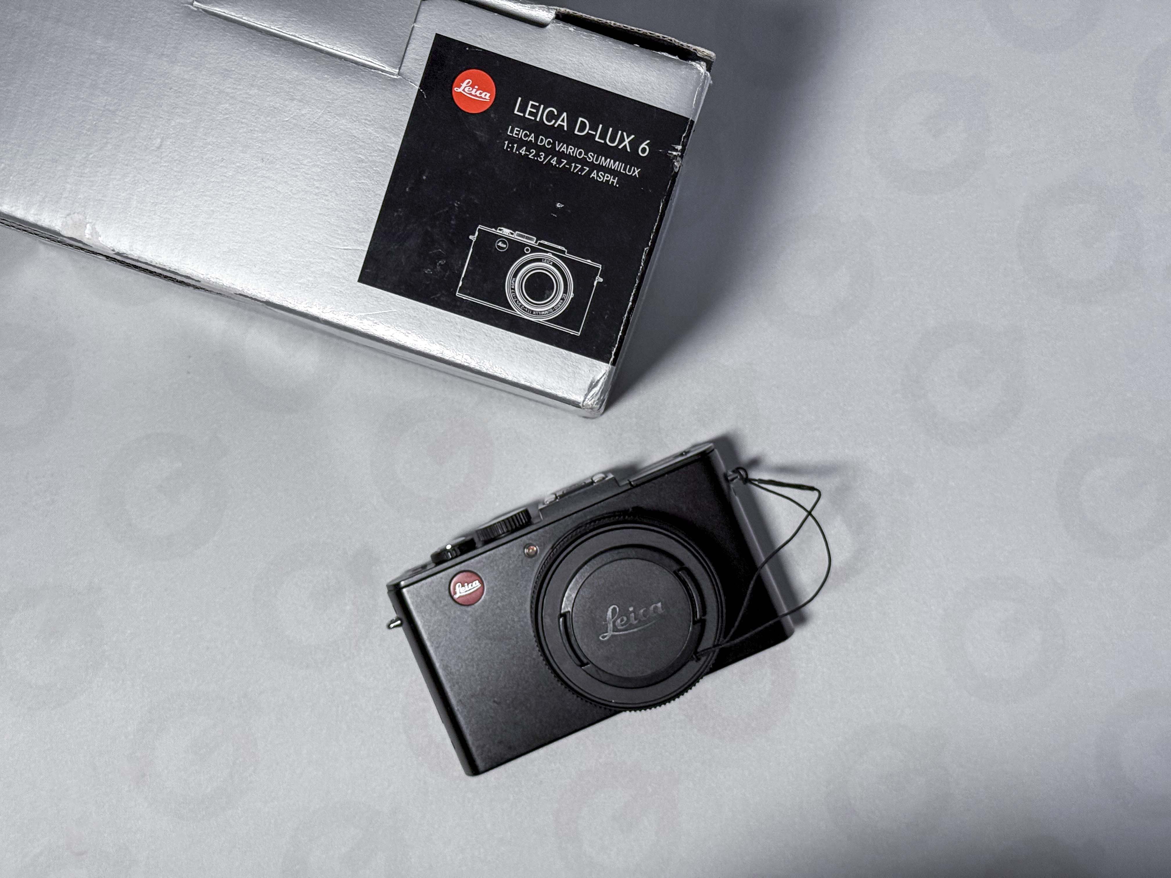 Leica D-Lux 6 Compact Camera Summilux Lens + Case - 1 Year Warranty, Excellent