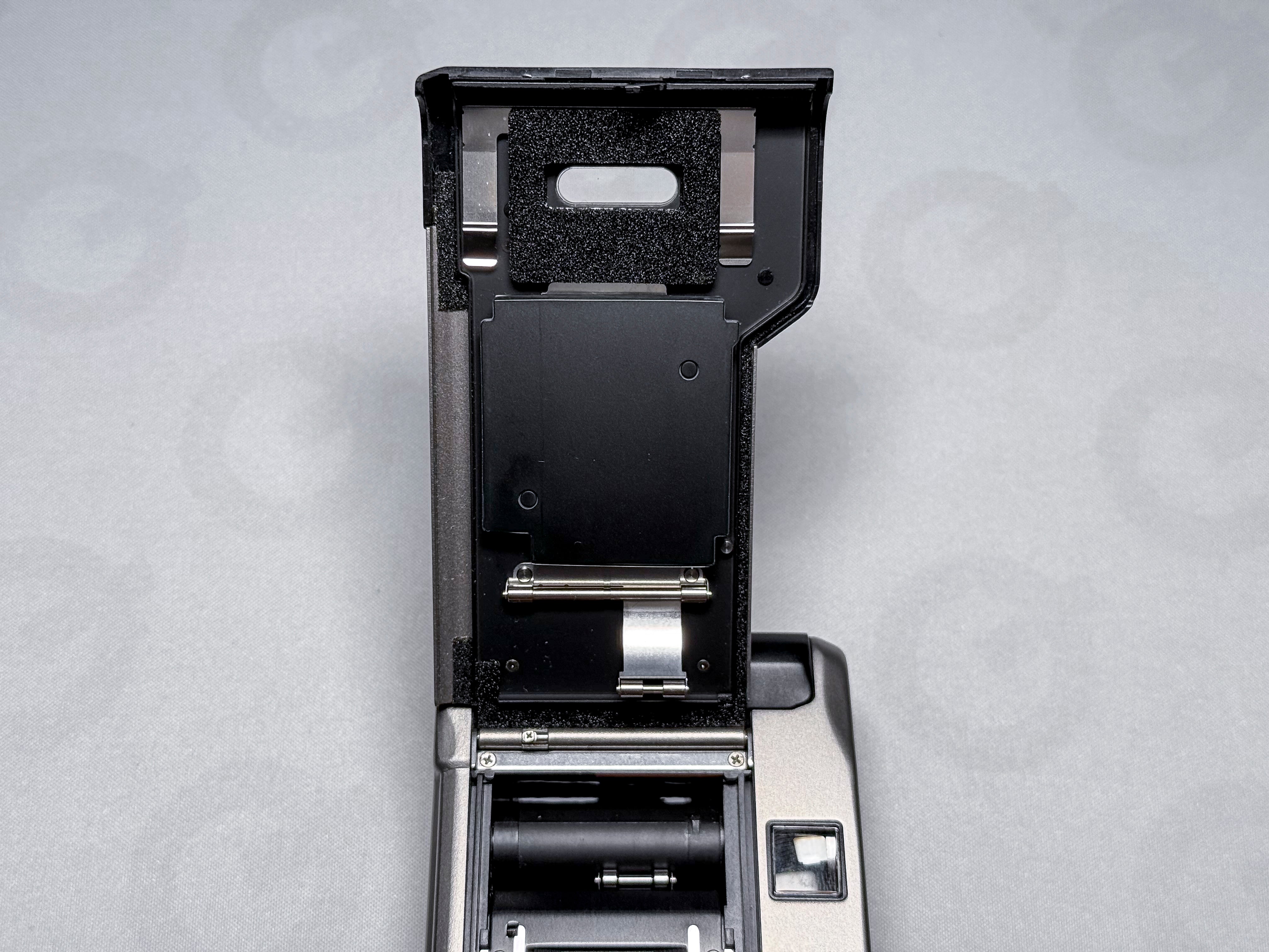 Contax Tvs 35mm Compact Film Camera - For parts or repair, faulty T vs