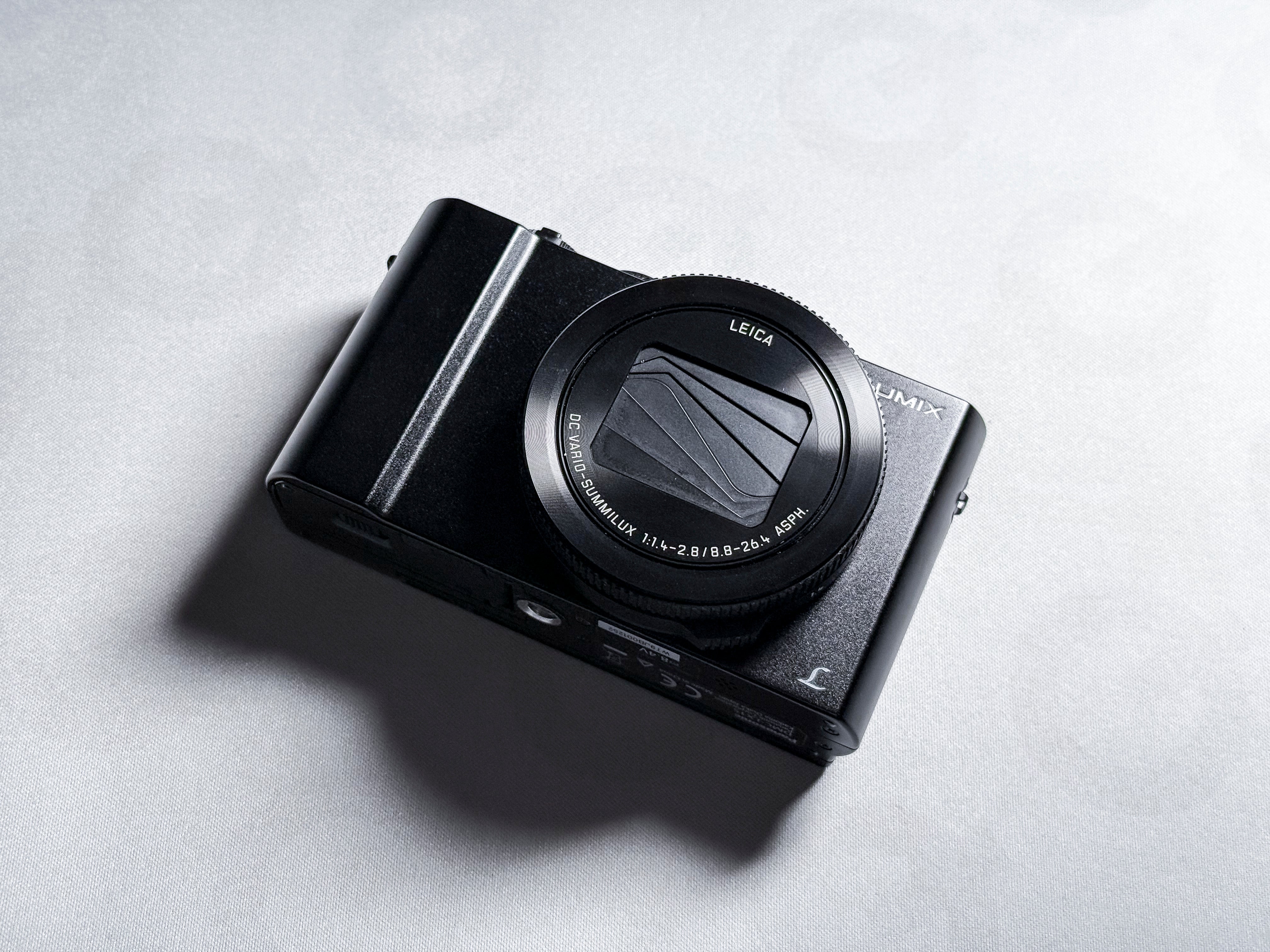 Panasonic Lumix LX15 LX10 with Leica Summilux 4K - Warranty, Excellent Condition