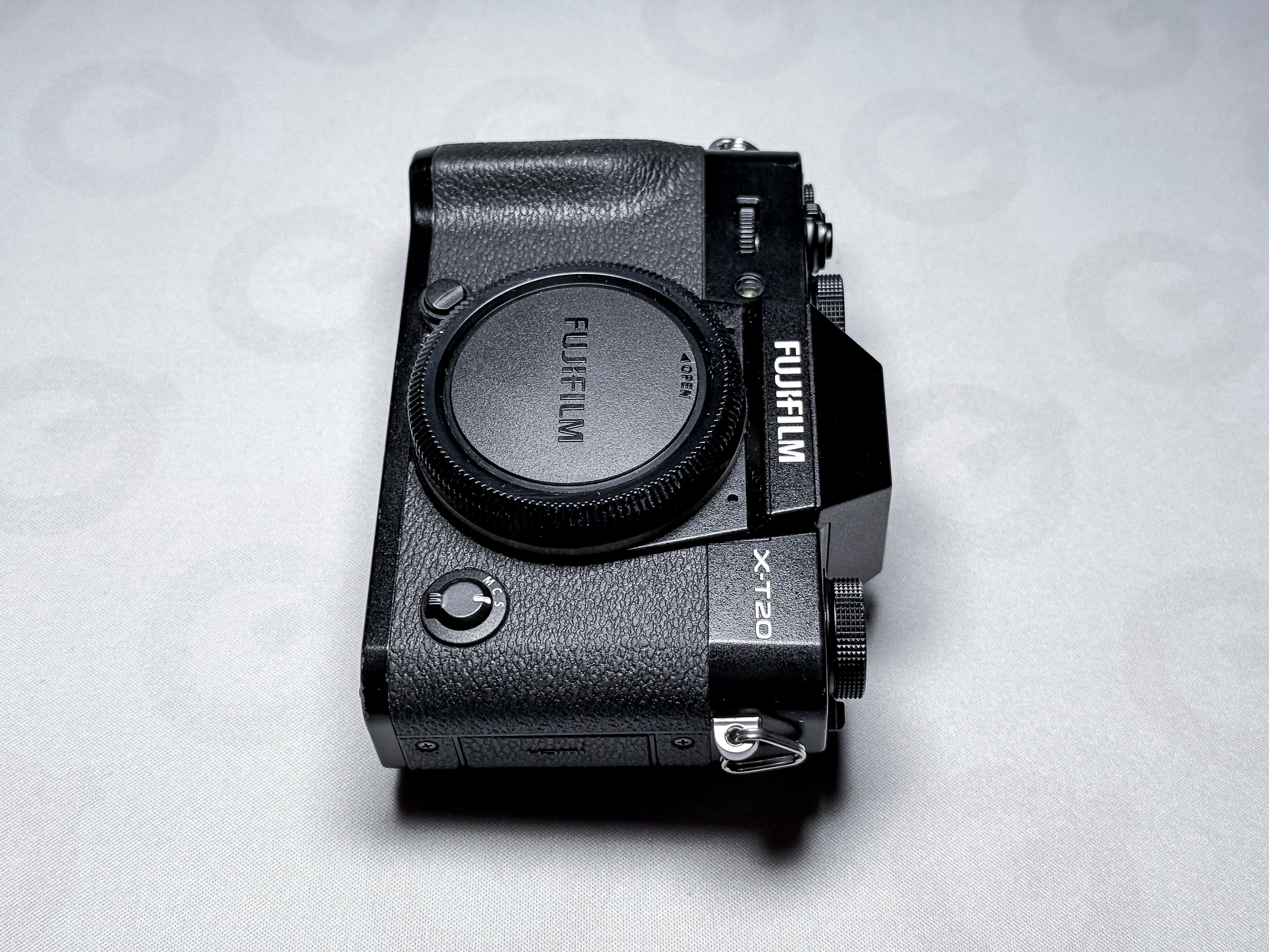 Fujifilm X-T20 Mirrorless APS-C 4K Video - 1 Year Warranty, Excellent Fuji XT20
