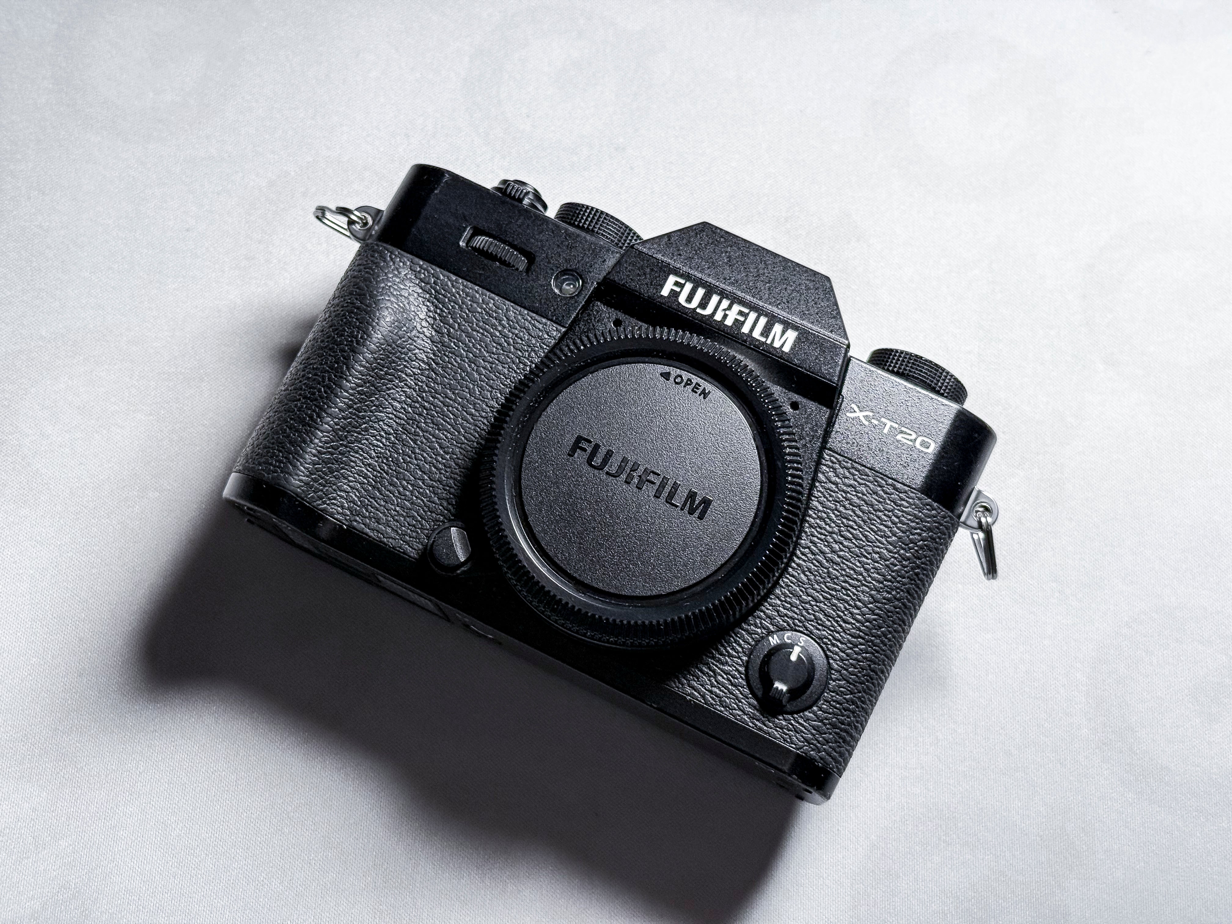 Fujifilm X-T20 Mirrorless APS-C 4K Video - 1 Year Warranty, Excellent Fuji XT20