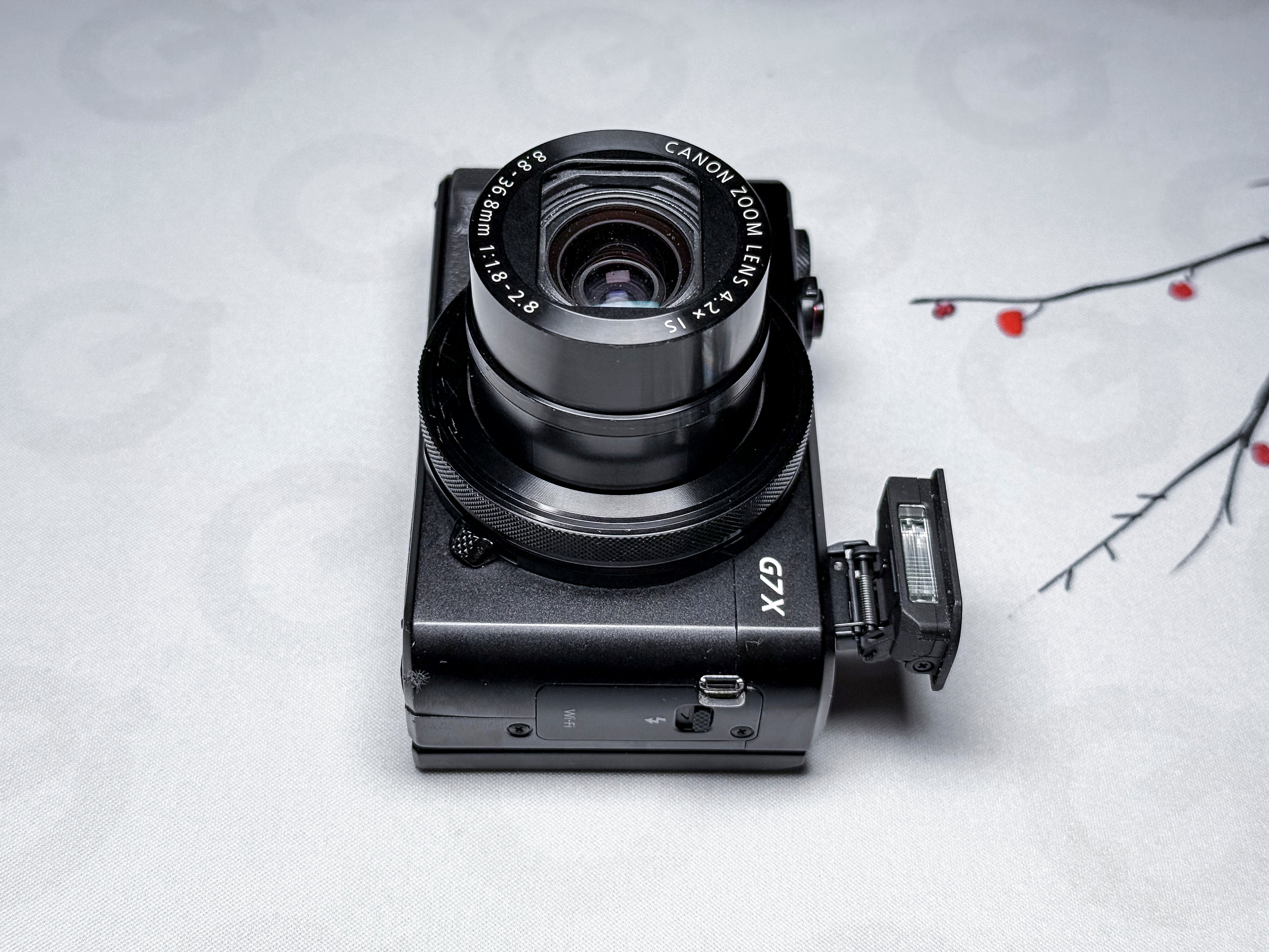 Canon Powershot G7X Mark ii 2 Compact Camera - 1 Year Warranty, Excellent