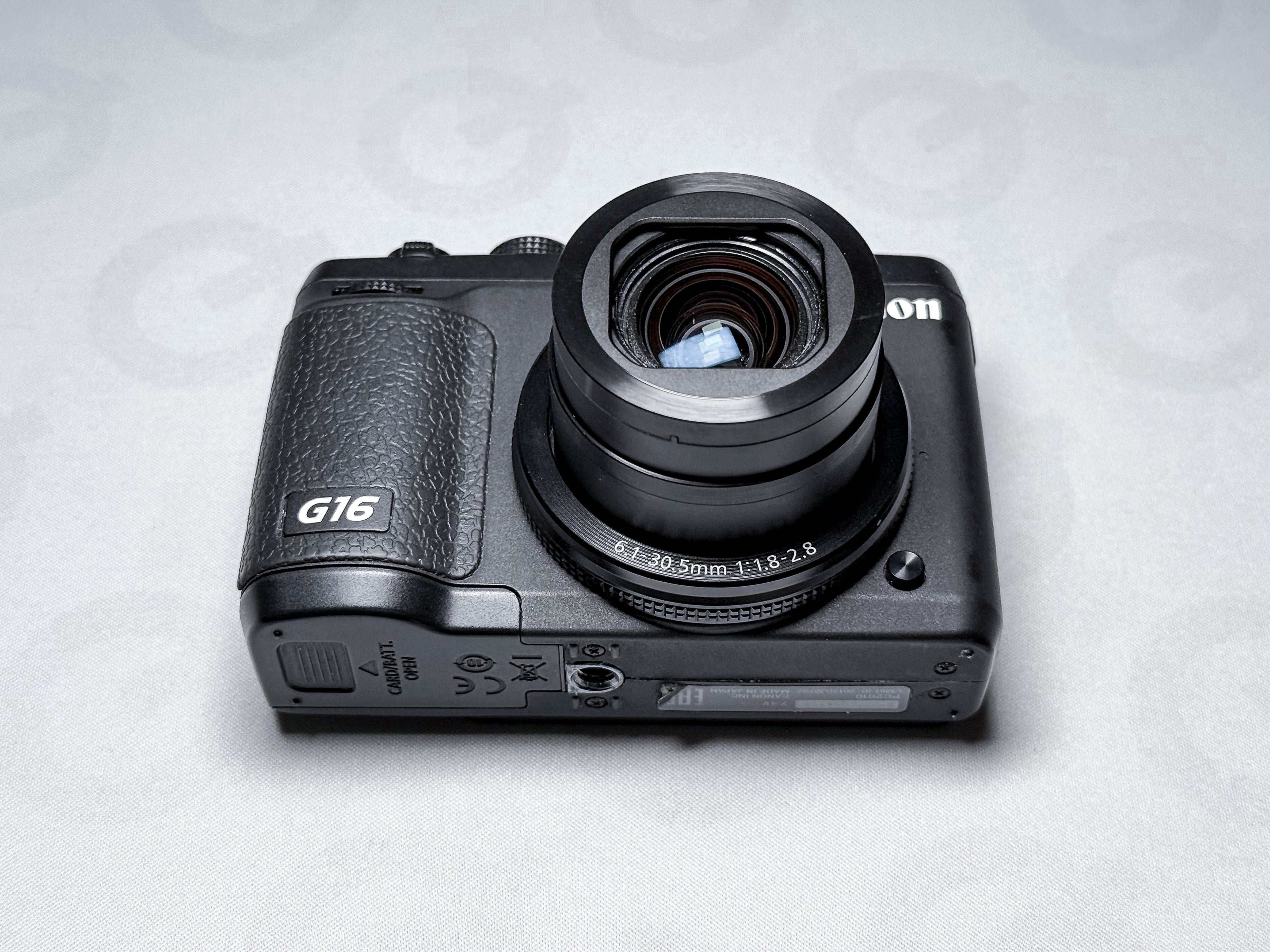 Canon G16 Powershot + WP-DC52 Waterproof Case 5x Zoom - 1 Year Warranty