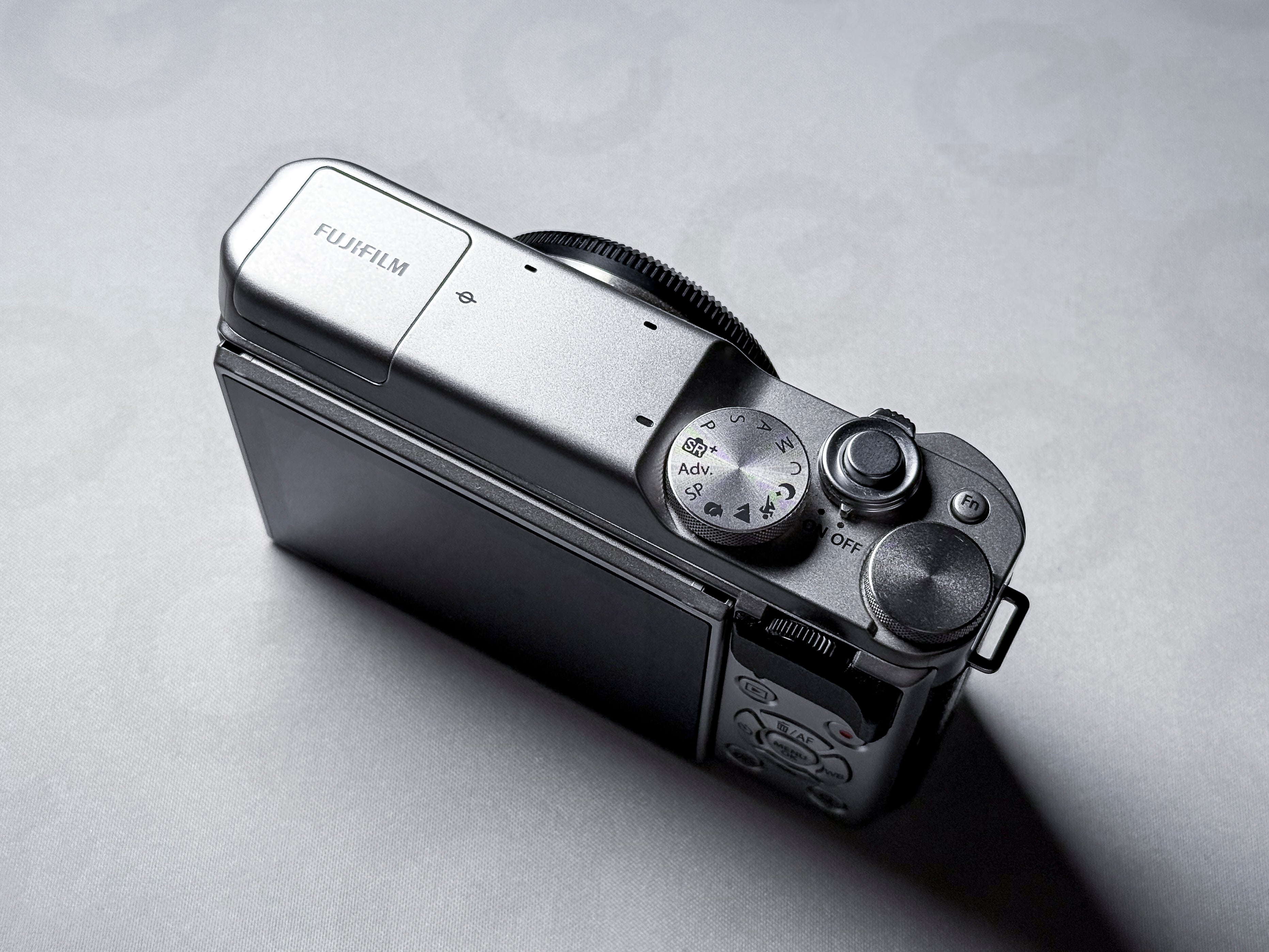 Fujifilm X-A10 Mirrorless APS-C Fuji XA10 - 1 Year Warranty, Perfectly Working