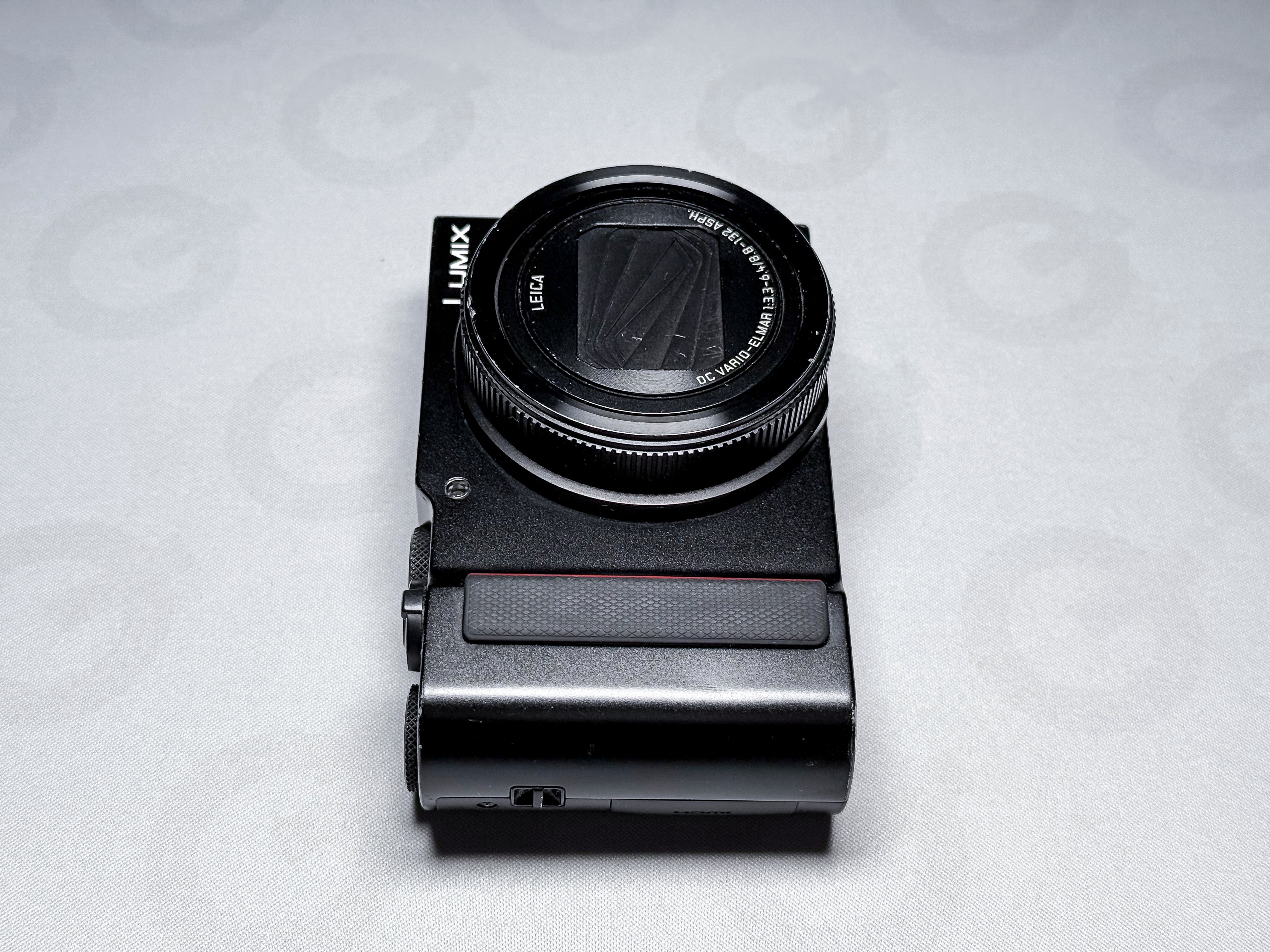 Panasonic Lumix TZ200 15x Leica Lens - 1 Year Warranty, Perfectly Working