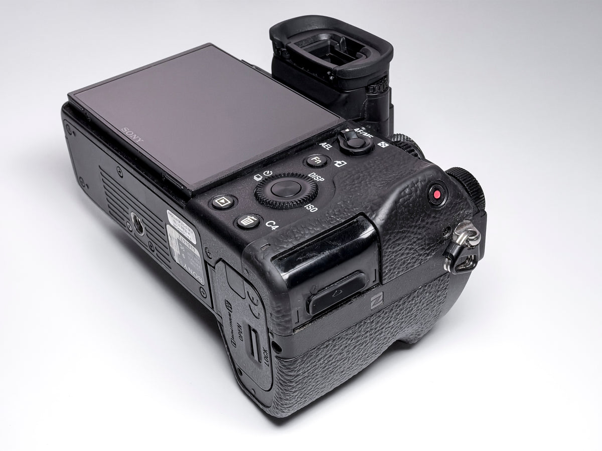 Sony A7S ii Full Frame Mirrorless Body - 1 Year Warranty, Excellent