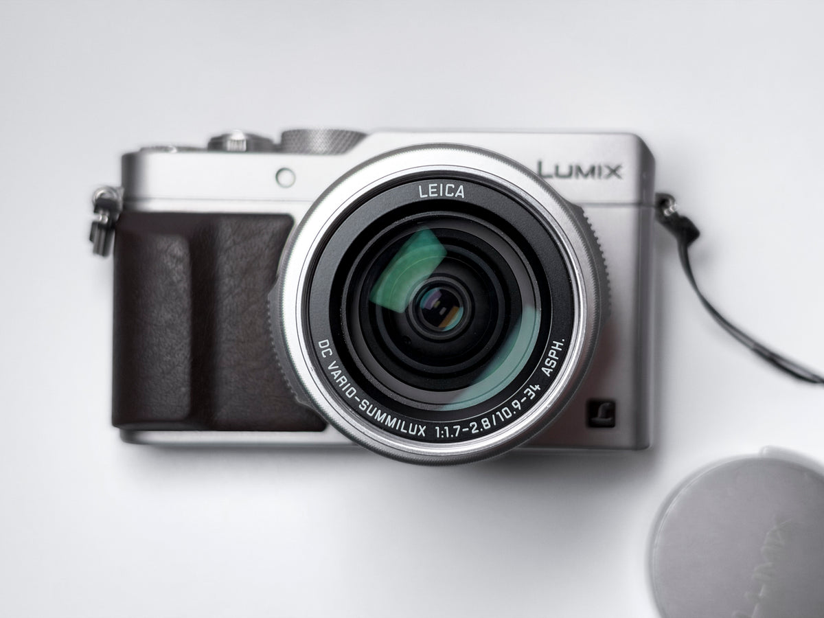 Panasonic Lumix LX100 Leica Lens - 1 Year Warranty, Excellent