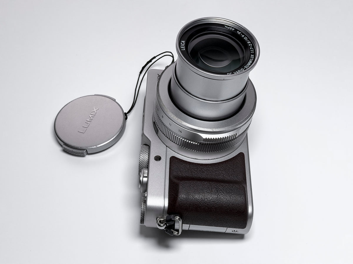 Panasonic Lumix LX100 Leica Lens - 1 Year Warranty, Excellent