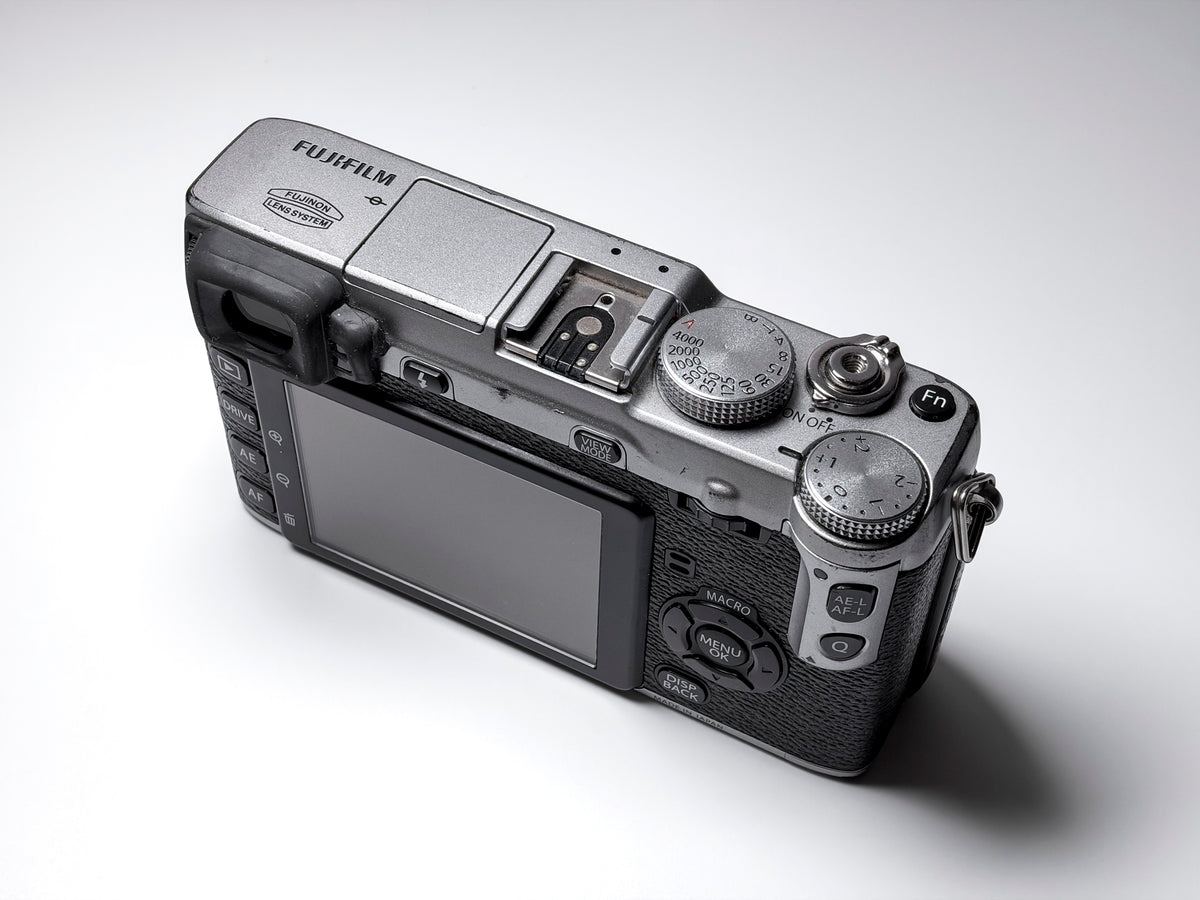 Fujifilm X-E1 Mirrorless Body 16.3 Mpx Fuji XE1 - 1 Year Warranty, Perfectly Working