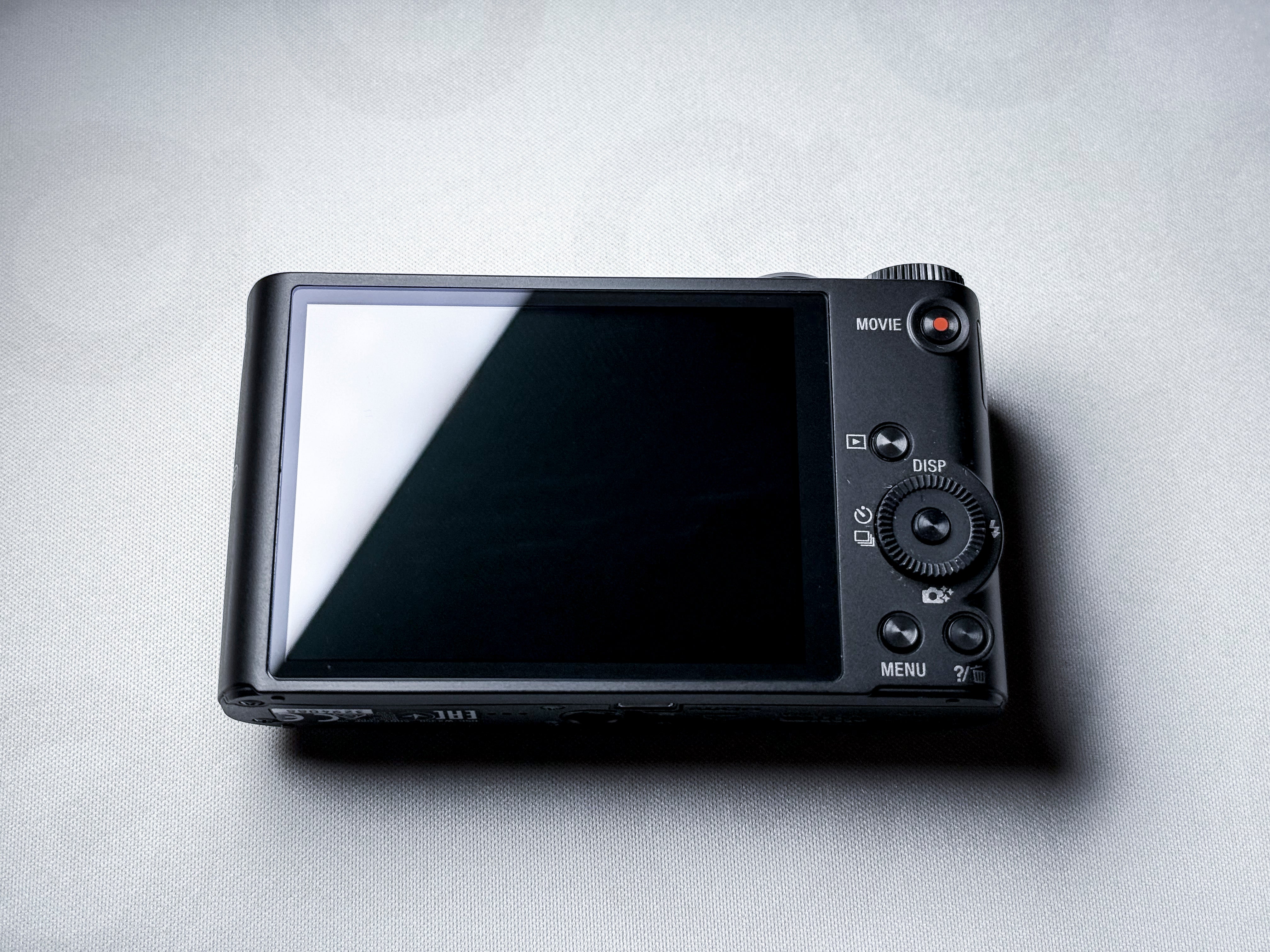 Sony WX350 Cyber-shot 20x Zoom - 1 Year Warranty Excellent DSC-WX350