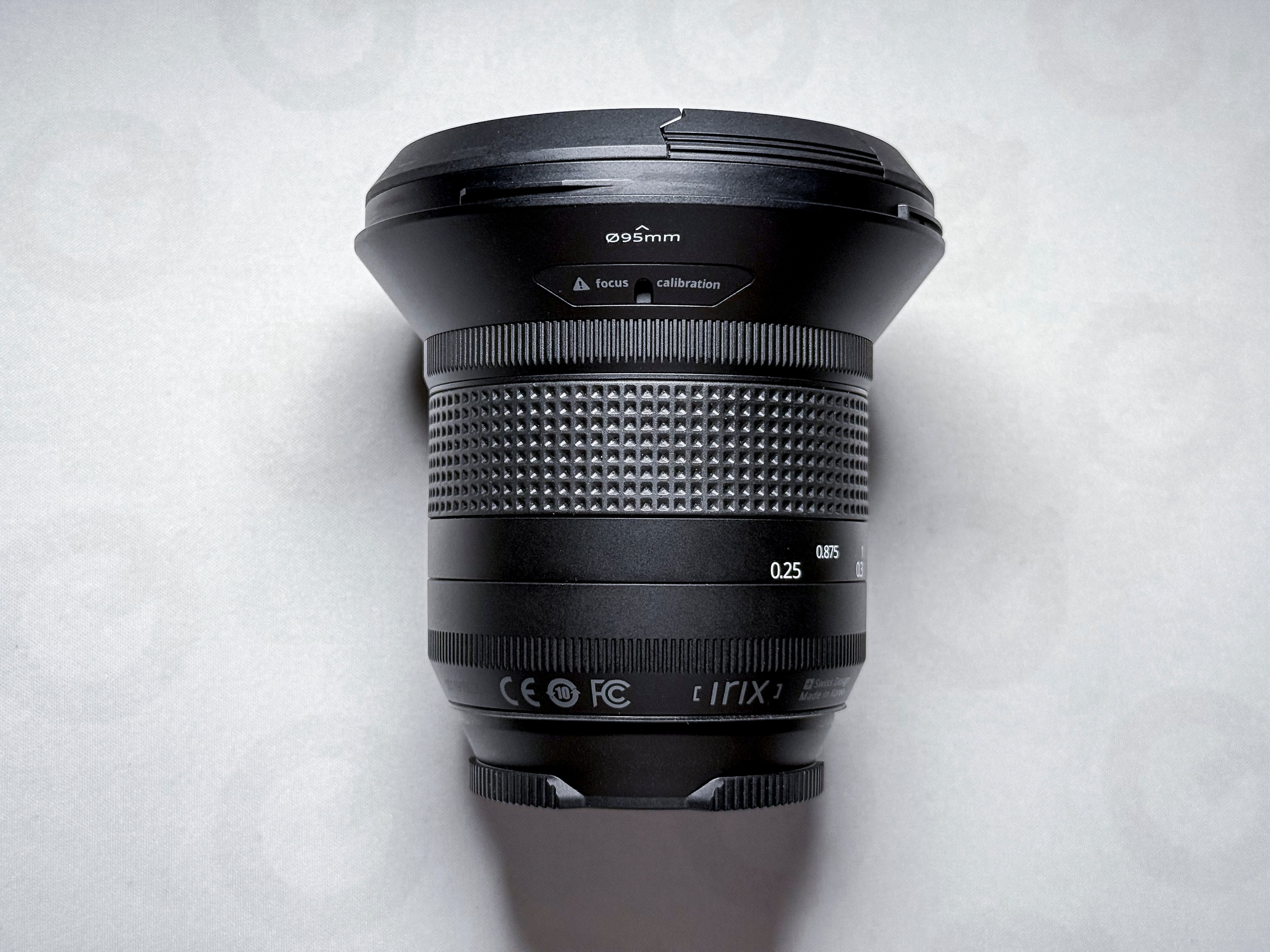 Irix 15mm f/2.4 Firefly Wideangle Lens Canon EF EOS - Mint with packaging