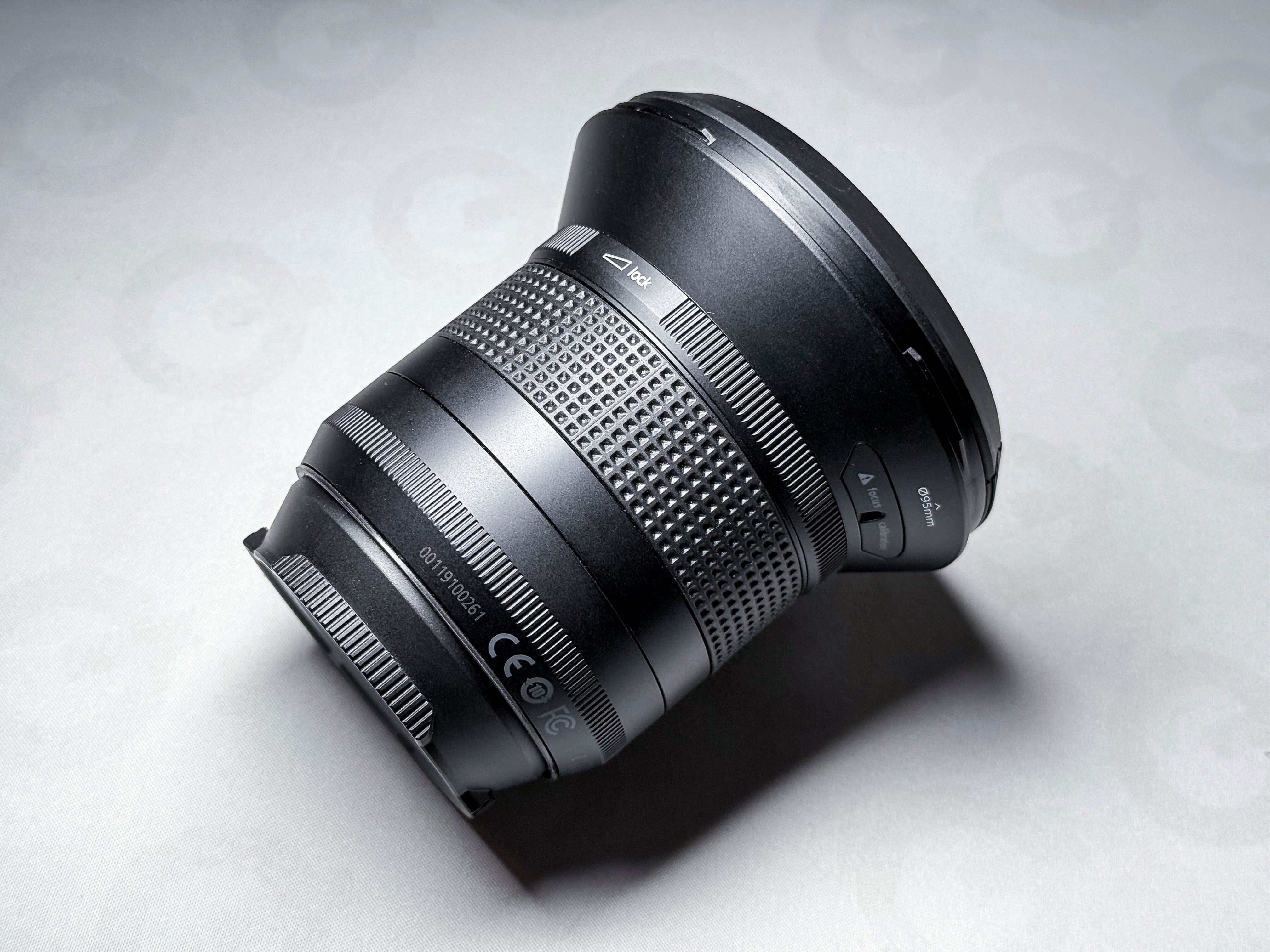 Irix 15mm f/2.4 Firefly Wideangle Lens Canon EF EOS - Mint with packaging