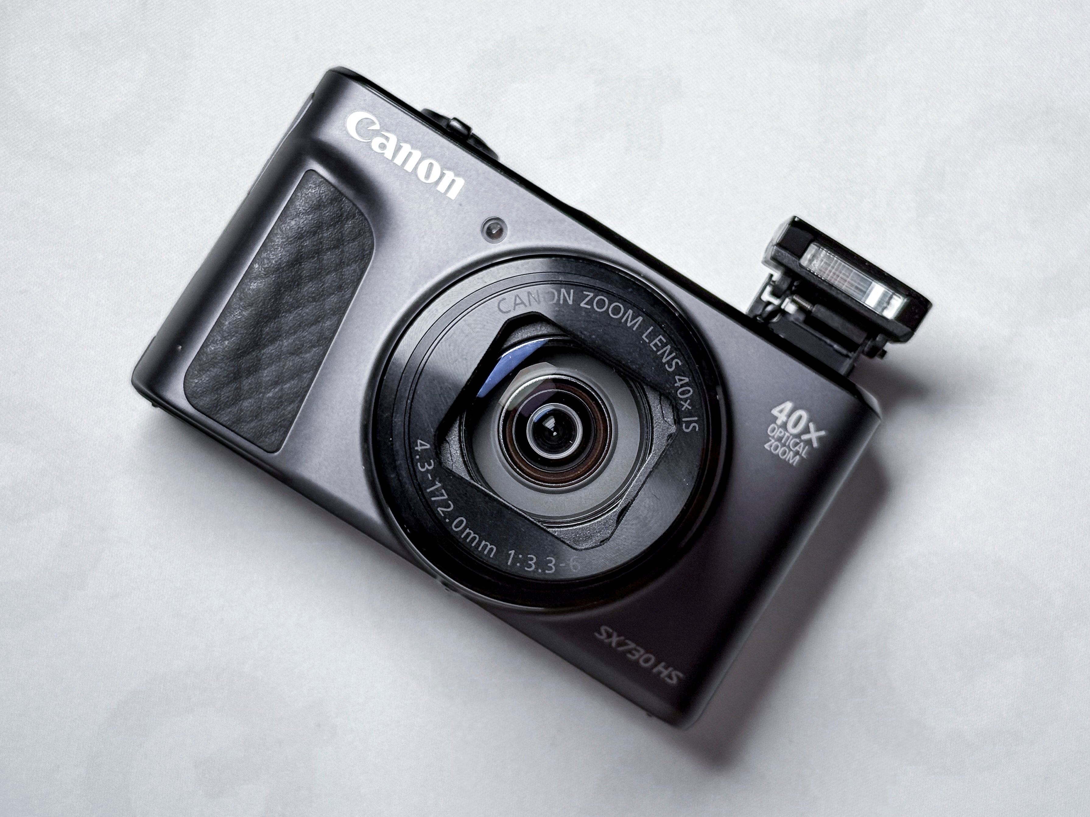 Canon SX730 HS Powershot Compact Camera 40x Zoom - 1 Year Warranty, Excellent