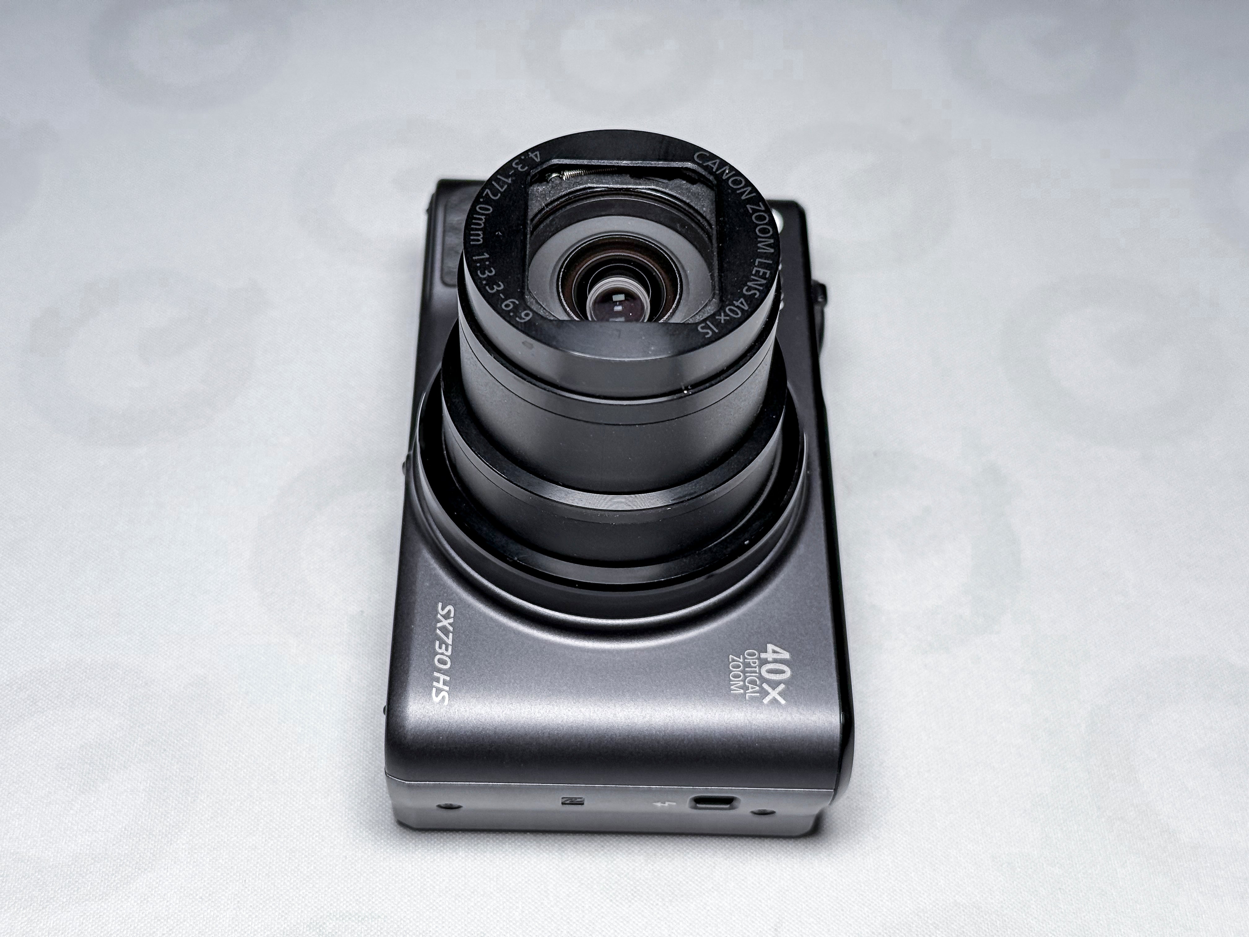 Canon SX730 HS Powershot Compact Camera 40x Zoom - 1 Year Warranty, Excellent