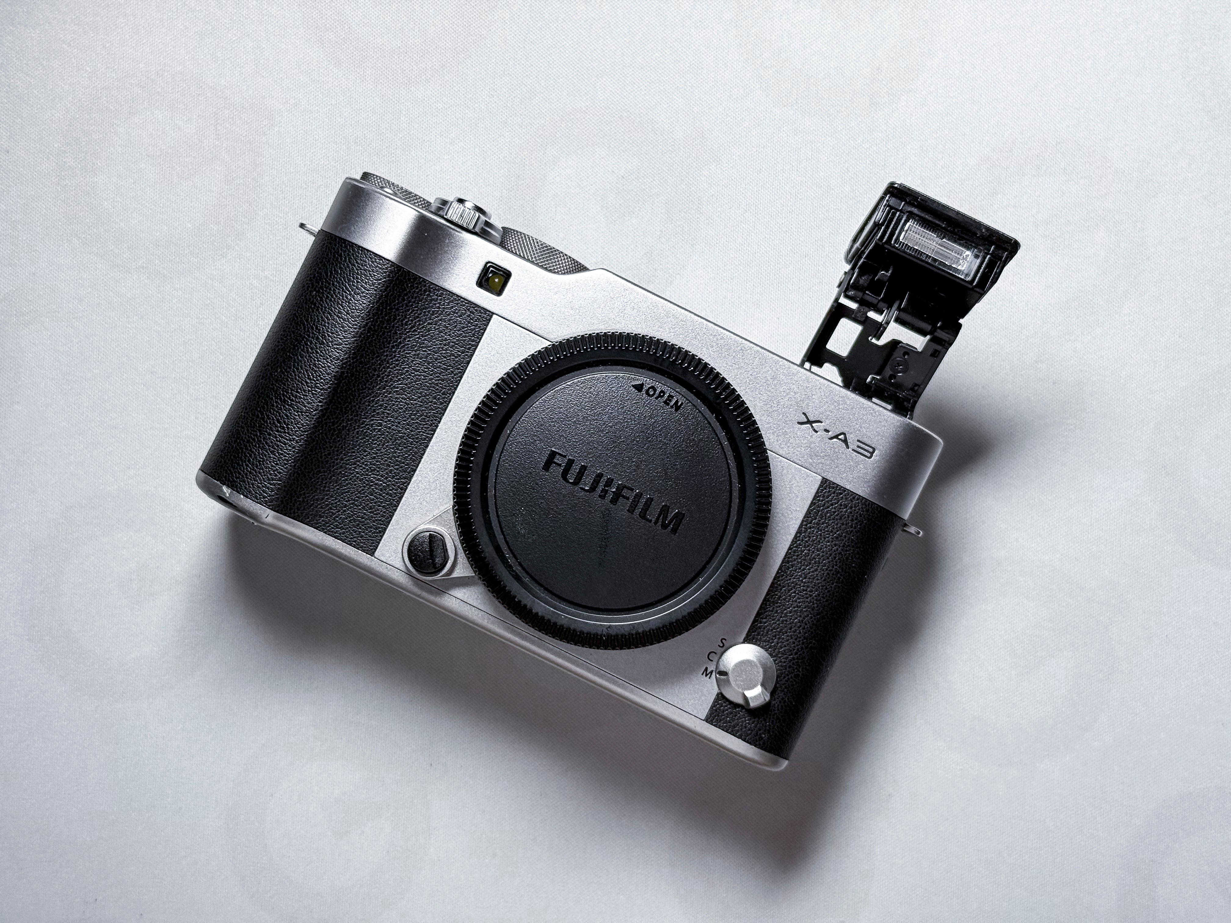 Fujifilm X-A2 Mirrorless APS-C - Perfectly Working, Fuji XA2